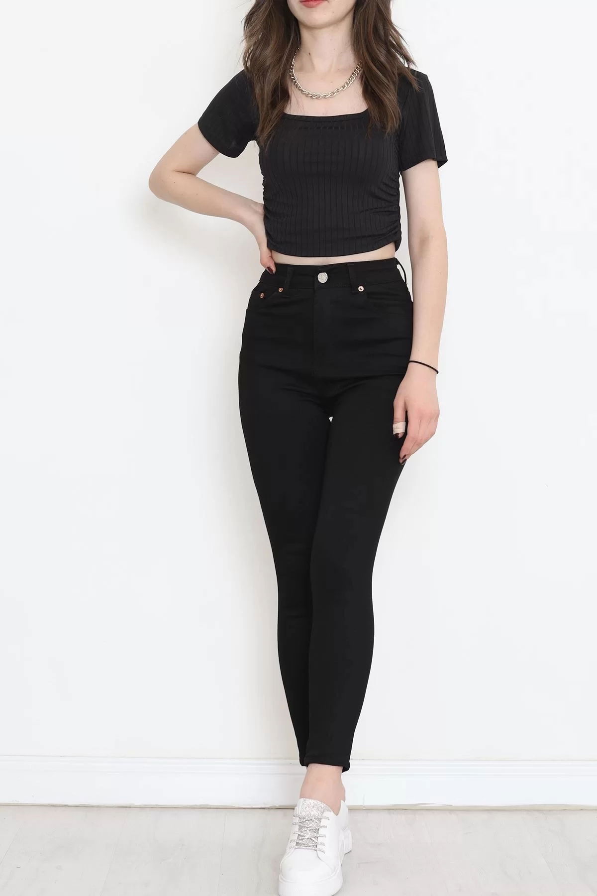 Narrow Leg Jeans Black - 18223.1431.