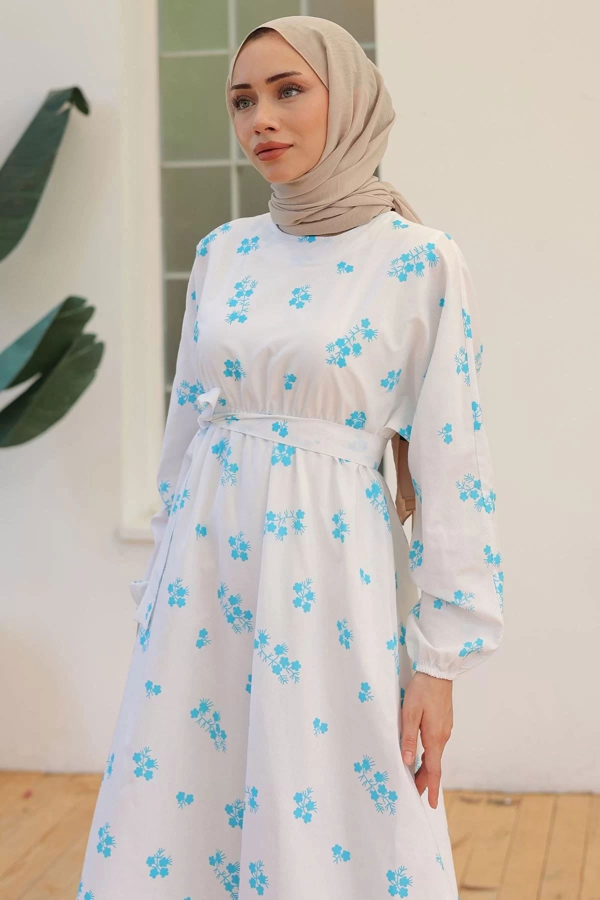 Patterned Dress Whiteturquoise - 10068.1778.