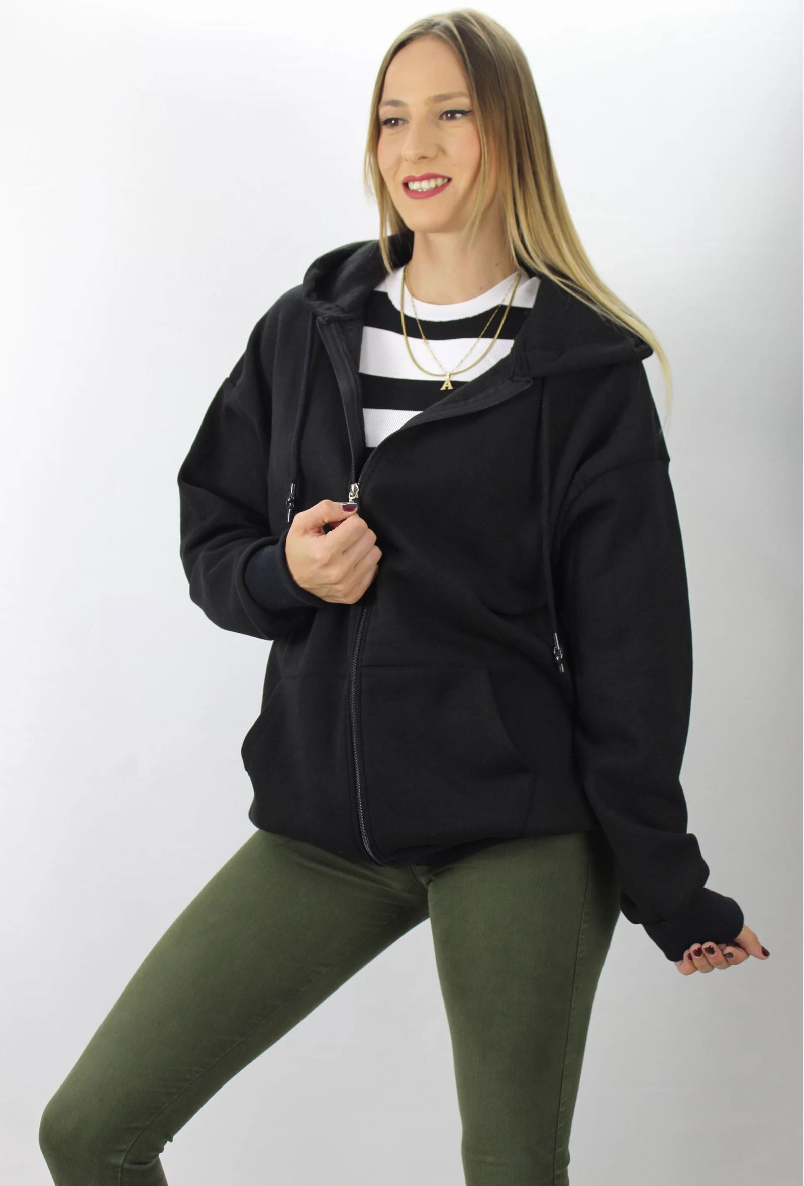 Three Yarn Hooded Sweat Black with Zipper - 2810.2022