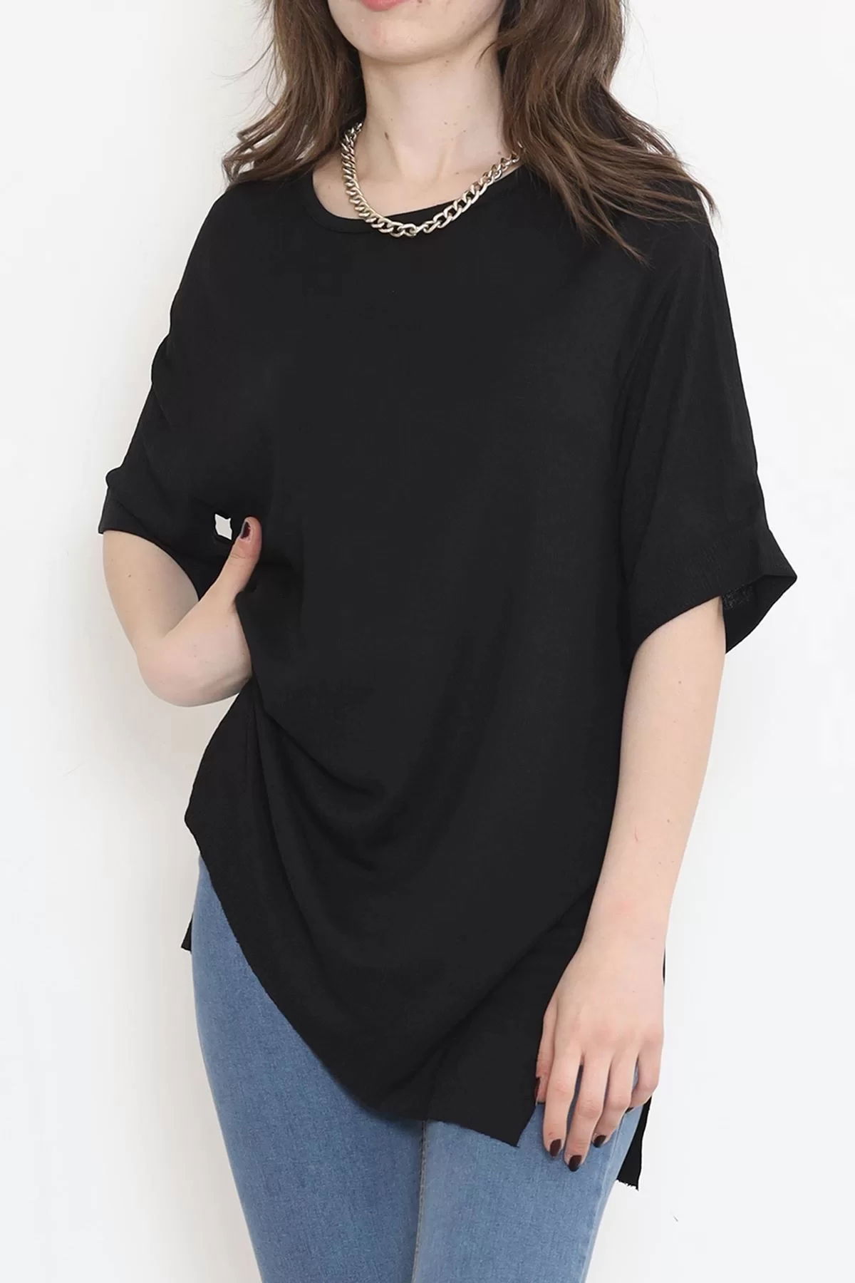 Short Sleeve Slit T-Shirt Black - 2499.555.