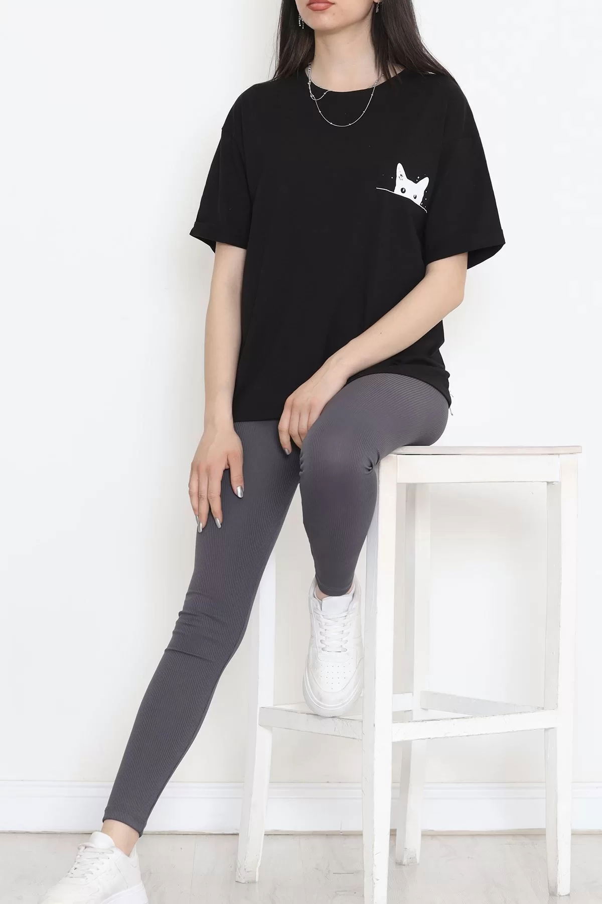 Printed T-shirt Black - 16531.1567.