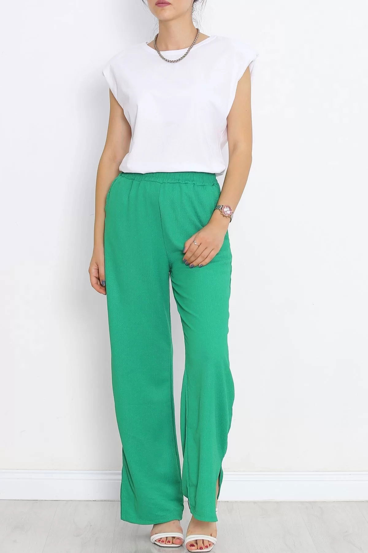 Cuffed Pants with Cuff Slits Green - 18904.1247.