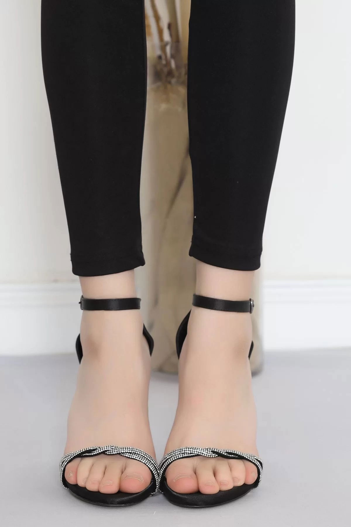 10 Cm Stone Heeled Shoes Black - 18250.264.