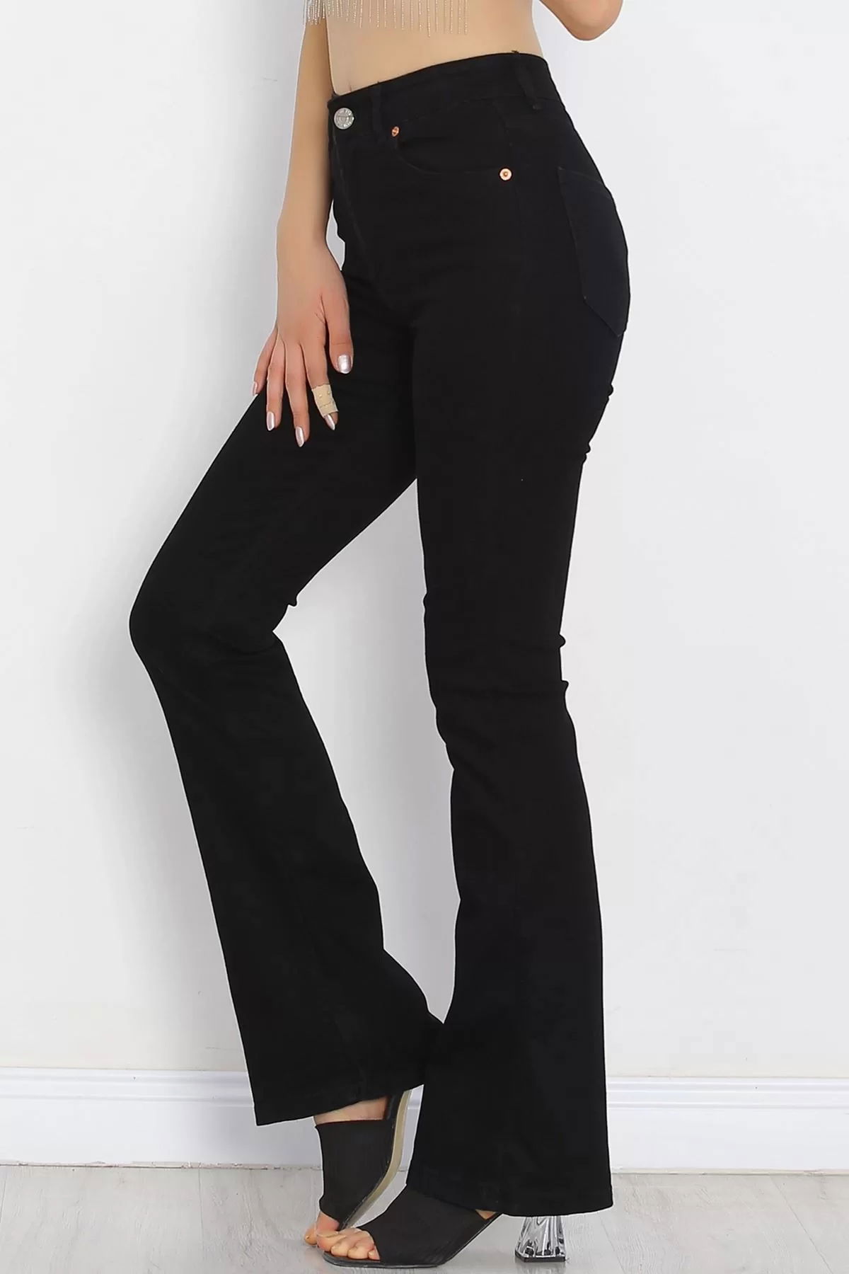 Flared Jeans Black - 18974.1431.