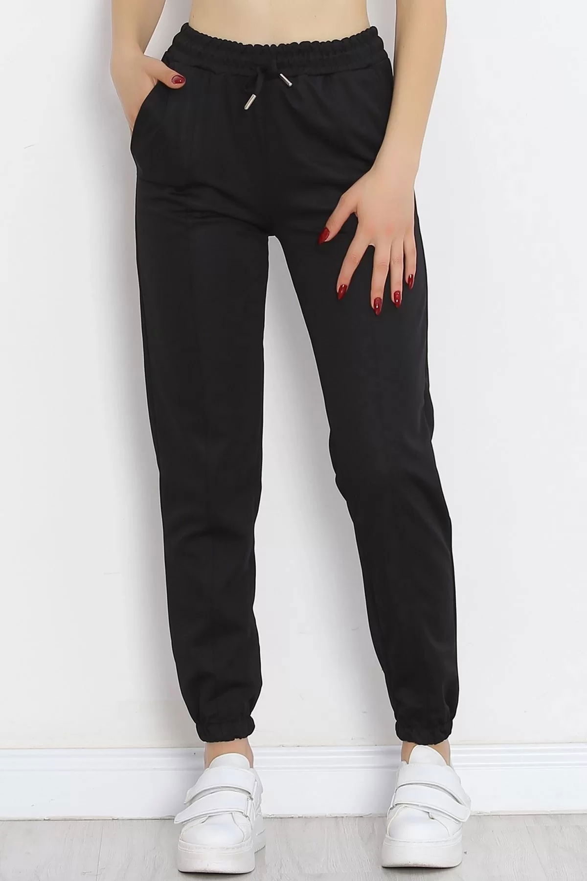 Pants with Elasticized Waistband Black - 10063.1778.