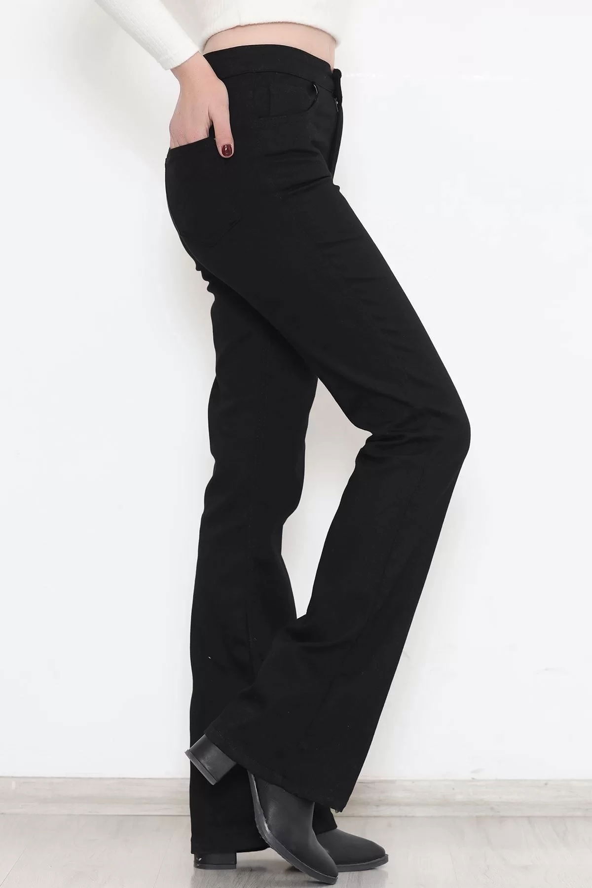 Flared Jeans Black - 11878.1431.