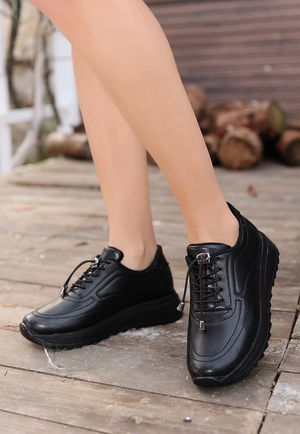 Romy Black Skin Lace-up Sneakers