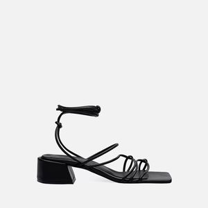 Merdi Black Skin Heeled Shoes