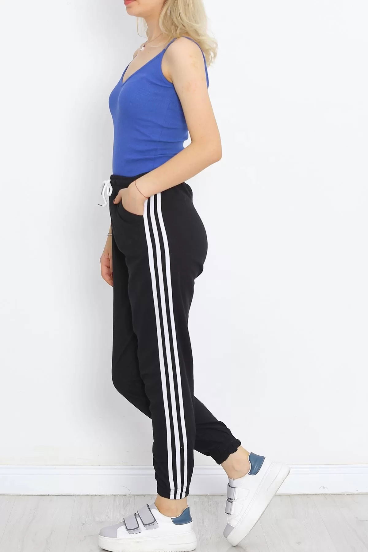 Striped Sweatpants Black - 16819.1778.