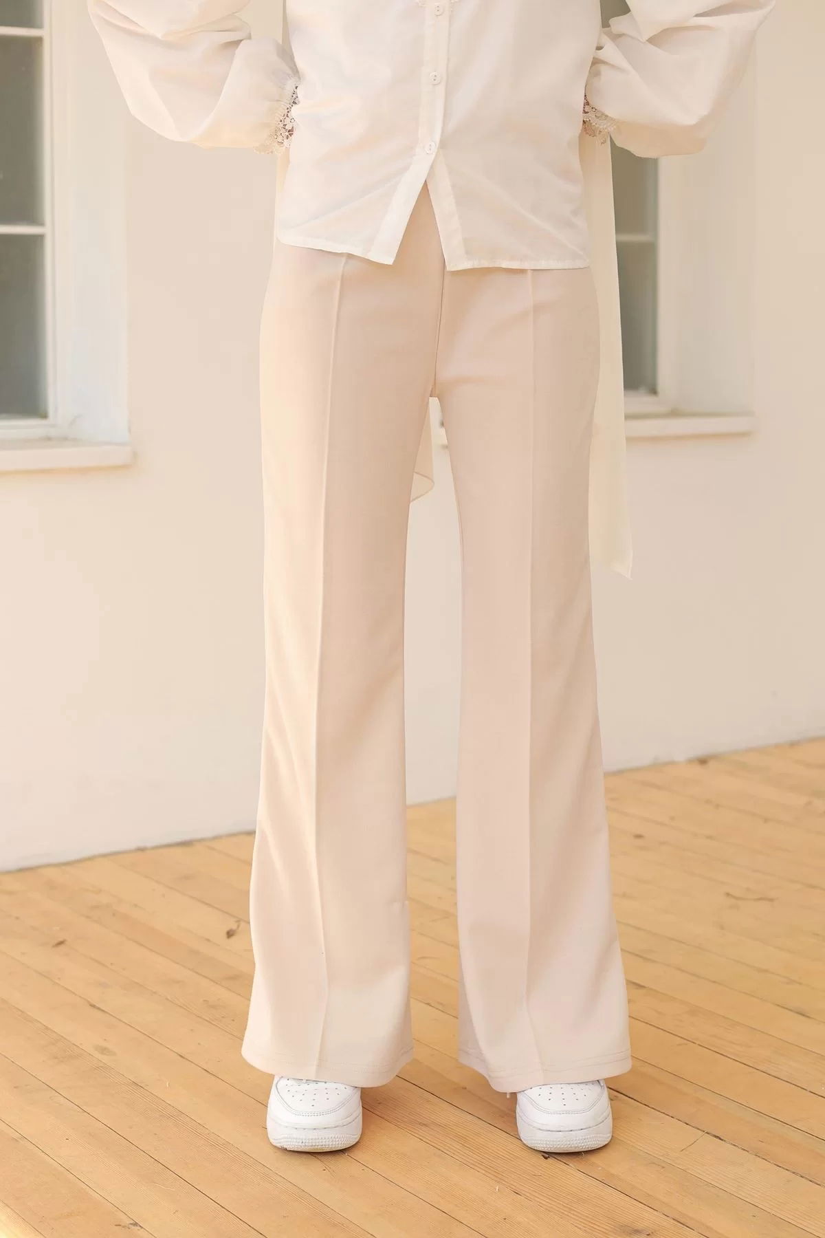 Bell Pants Beige - 10072.1778.