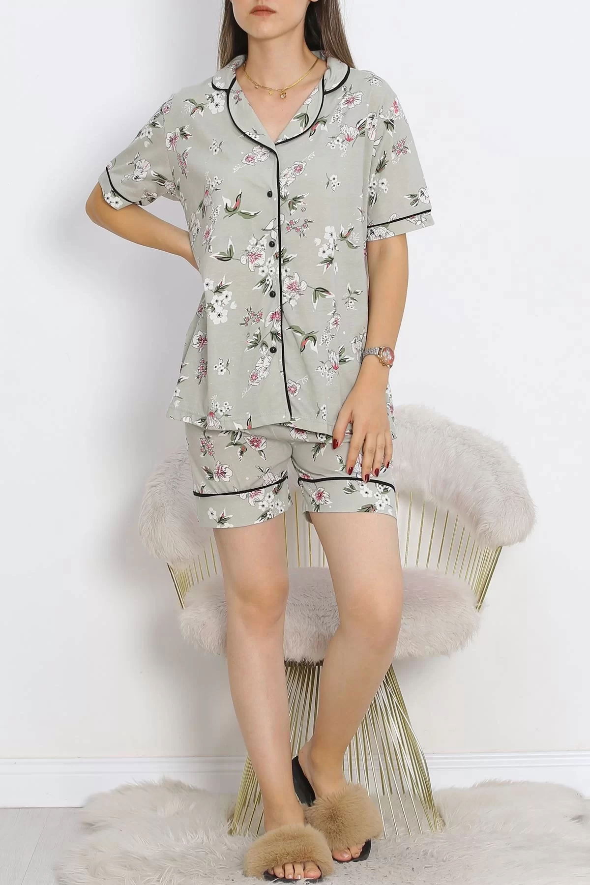 Buttoned Shorts Pajama Set Light Green - 18944.1567.