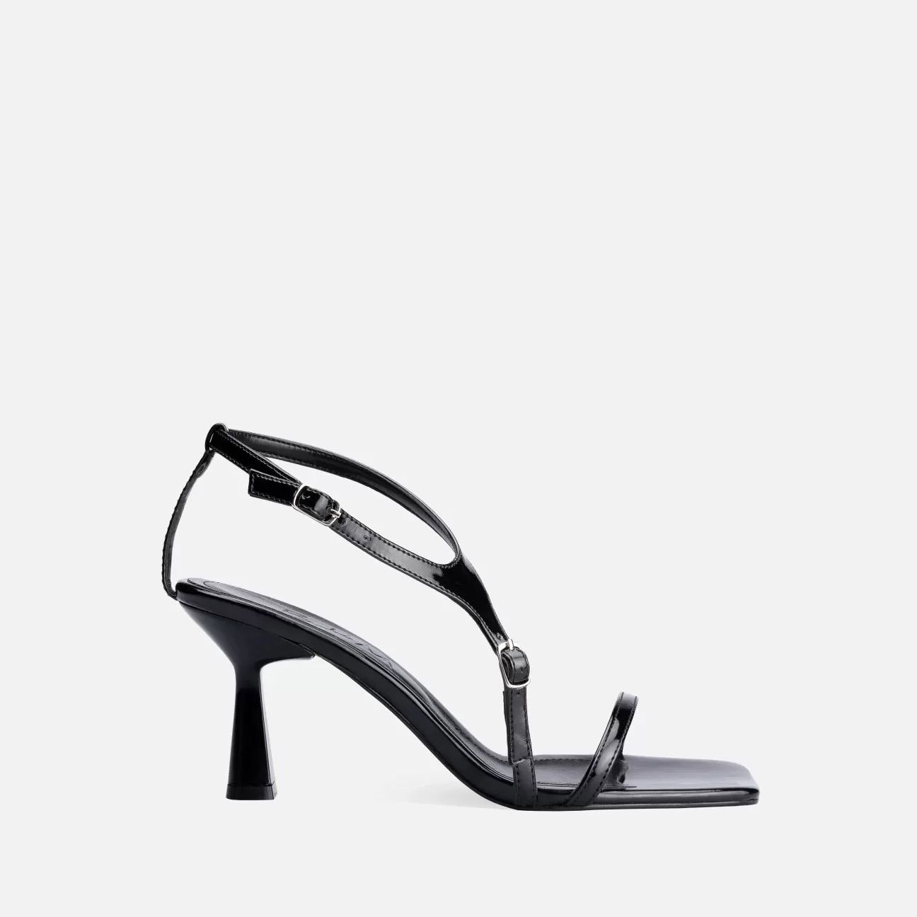 Sabina Black Patent Leather Heeled Shoes