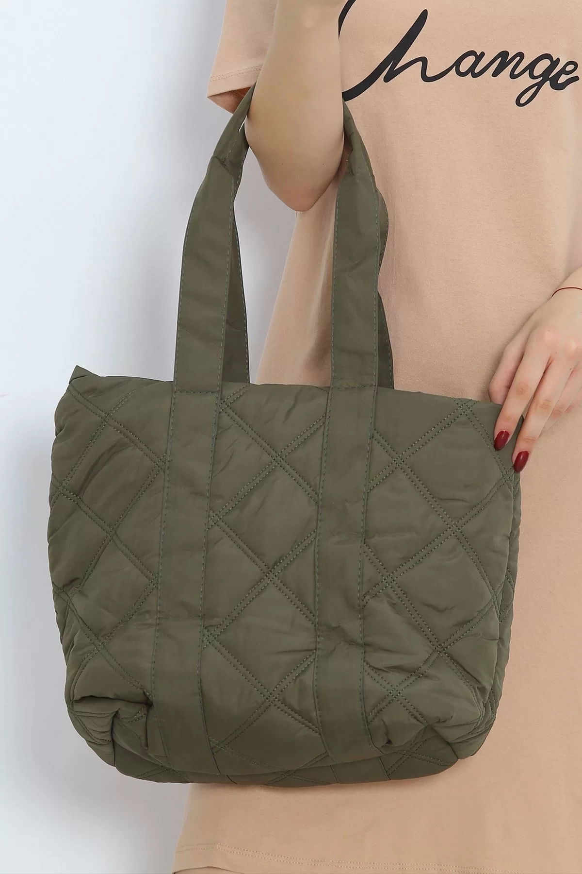 Large Quilted Sleeve Bag Khaki - 18920.1624.