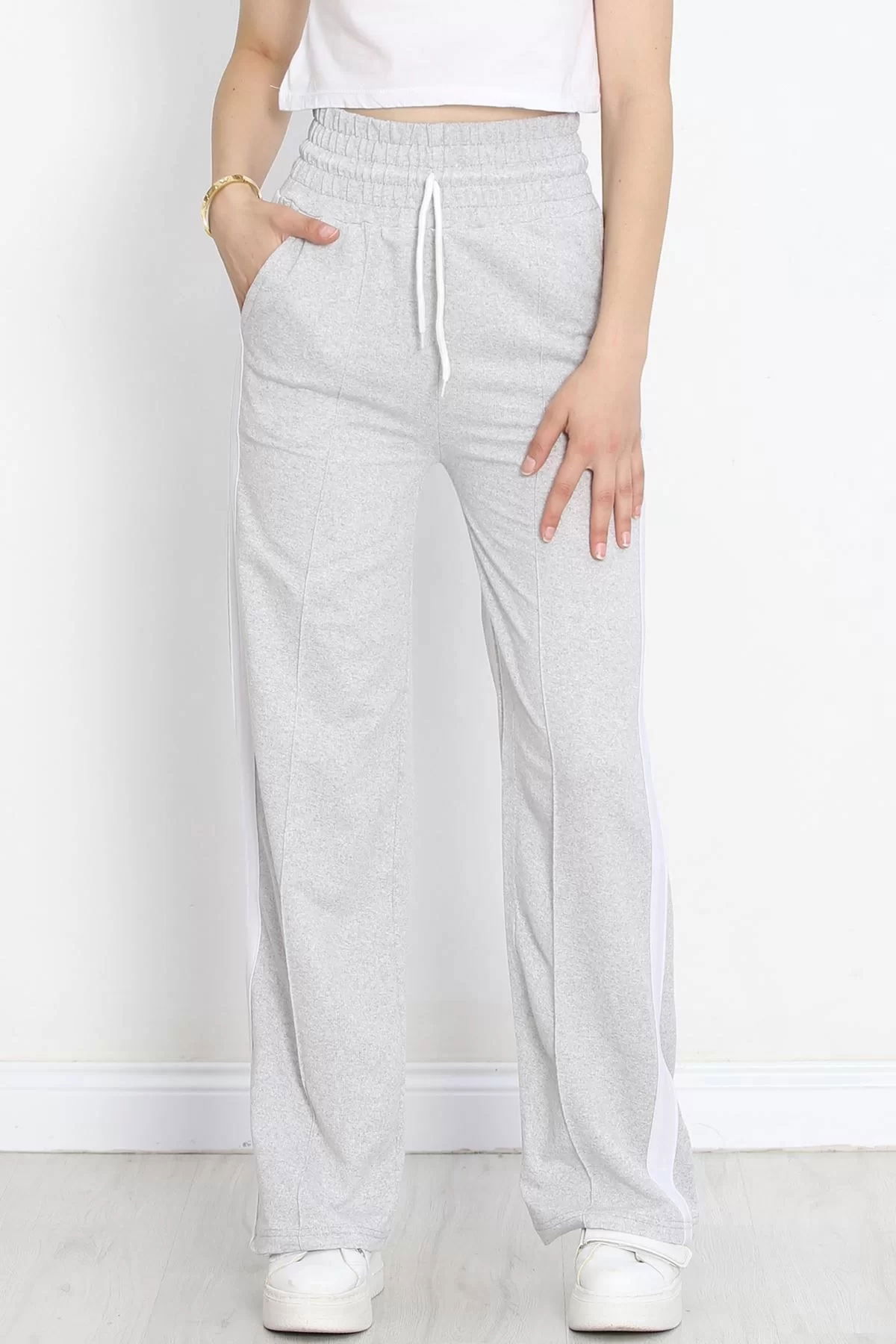 Striped Sweatpants Gray - 18871.1778.