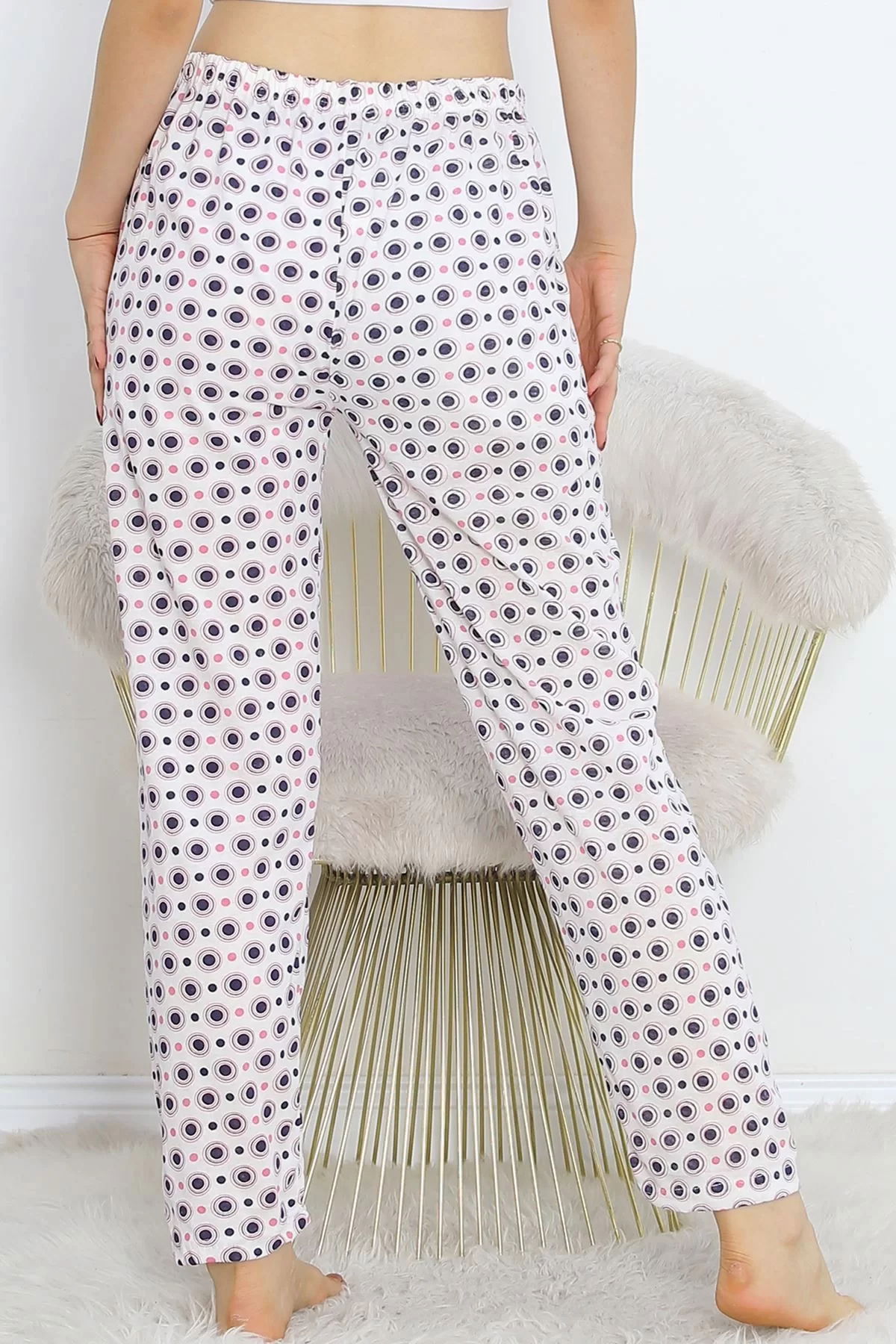 Pajama bottoms in white with polka dots - 11549.1048.