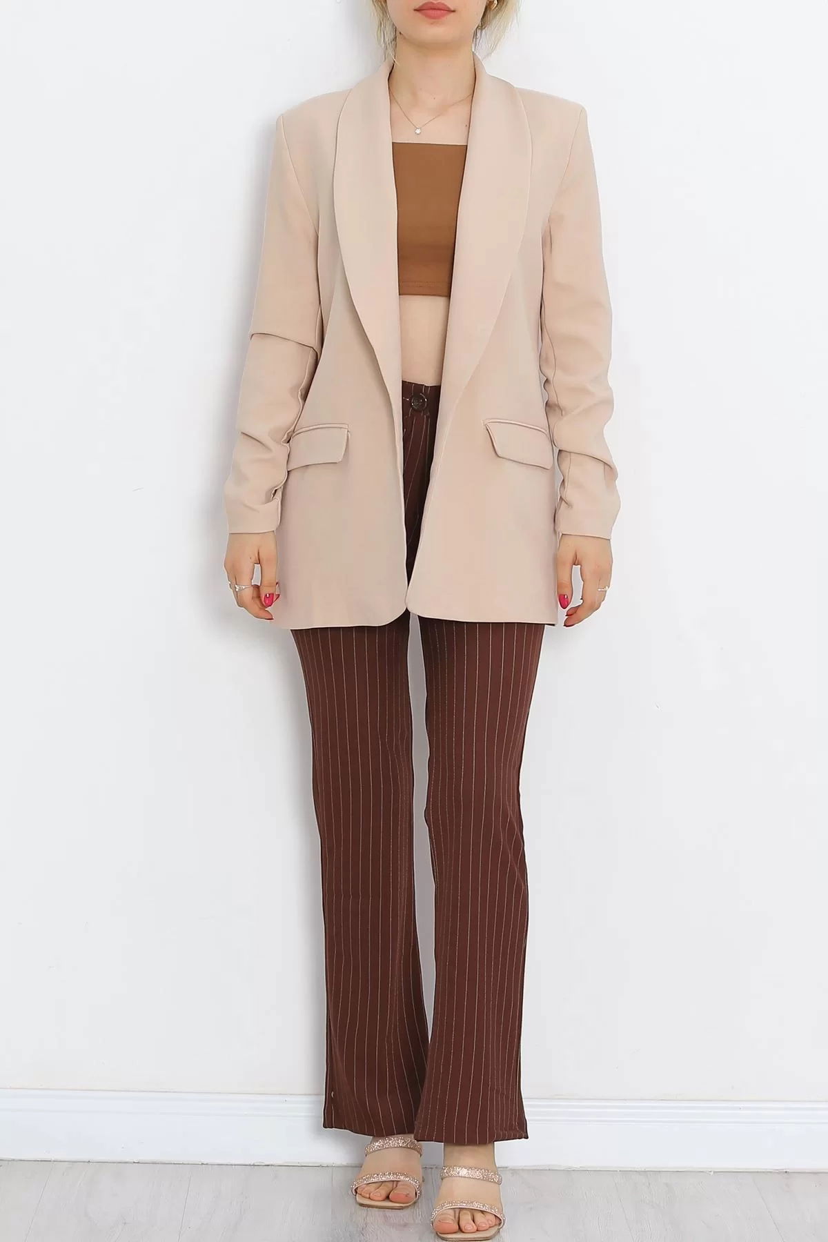 Sleeve Shirred Blazer Jacket Beige - 18927.1247.