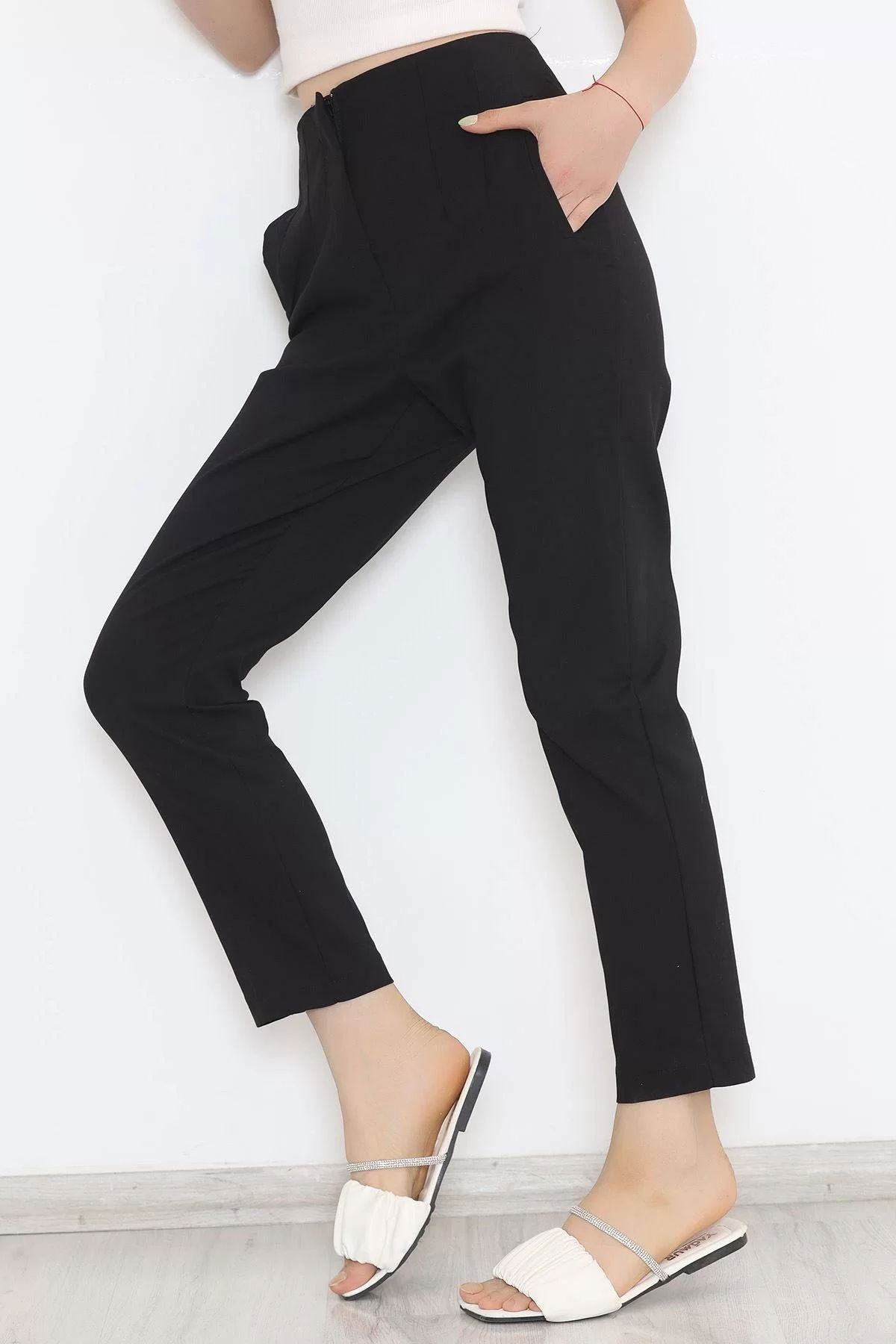 Double Trousers with Waist Cuffs Black - 20647.683.