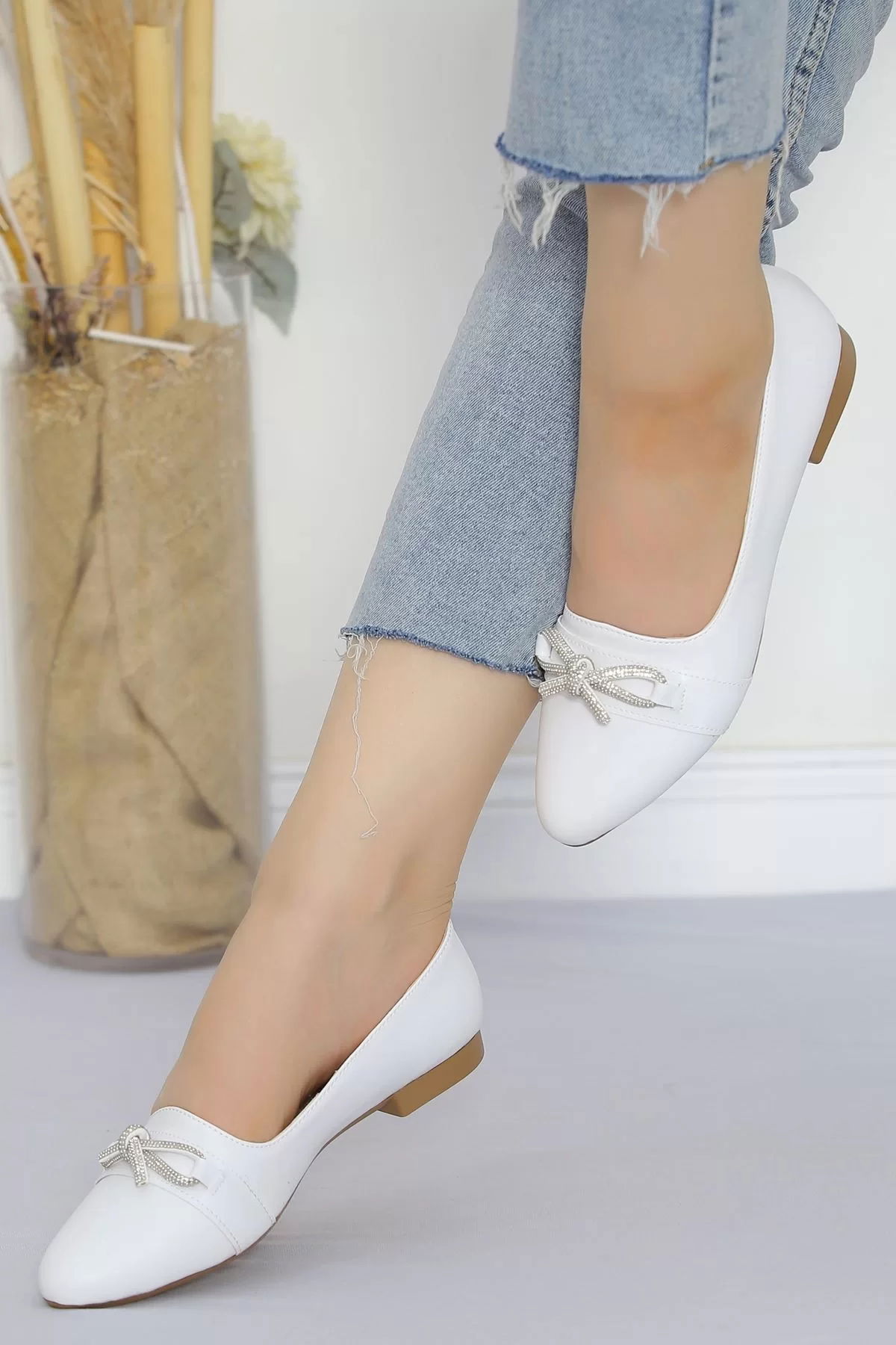 Stone Detail Babet Shoes White - 18971.264.