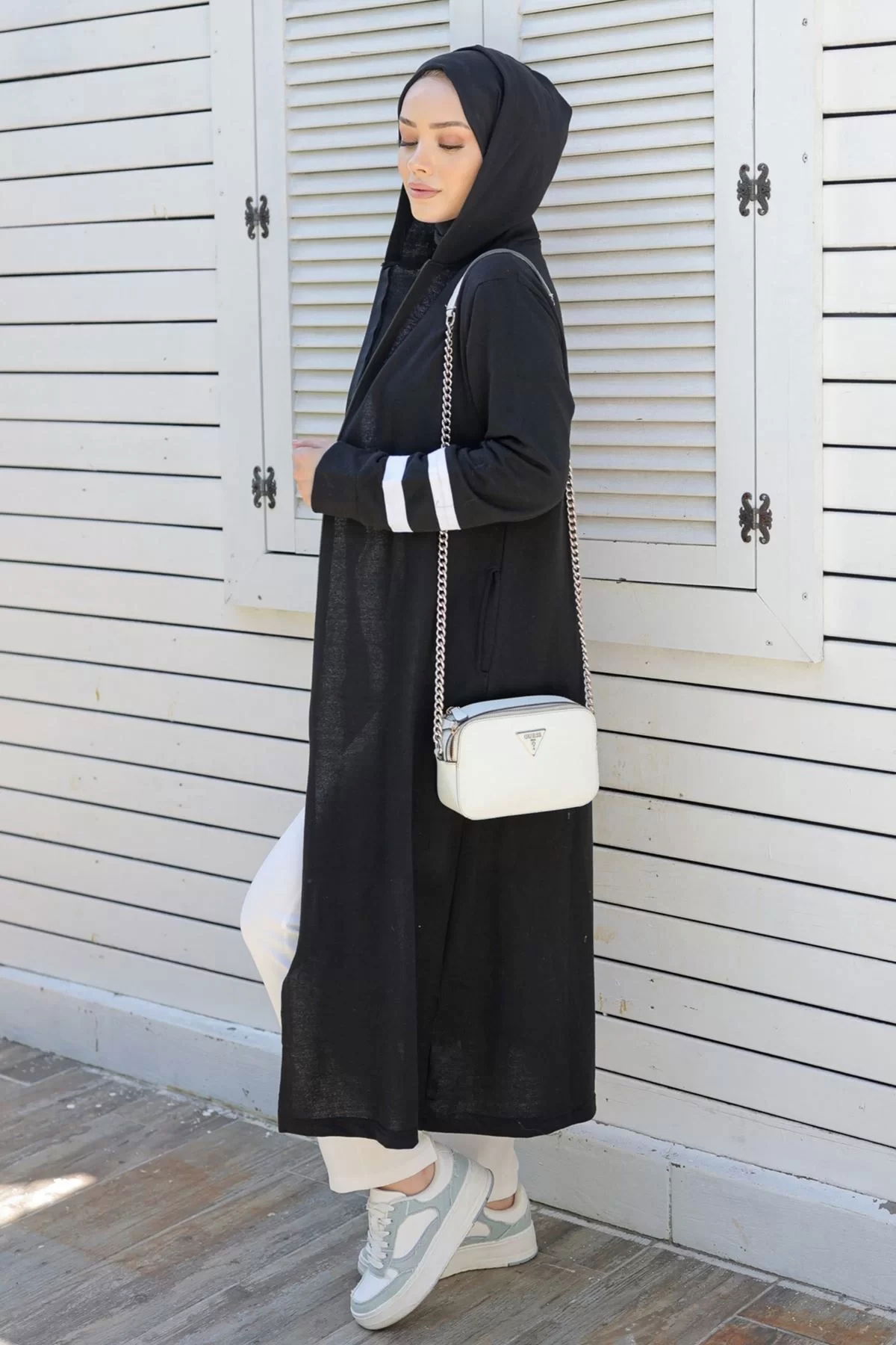 Zippered Abaya Black - 20342.1778.