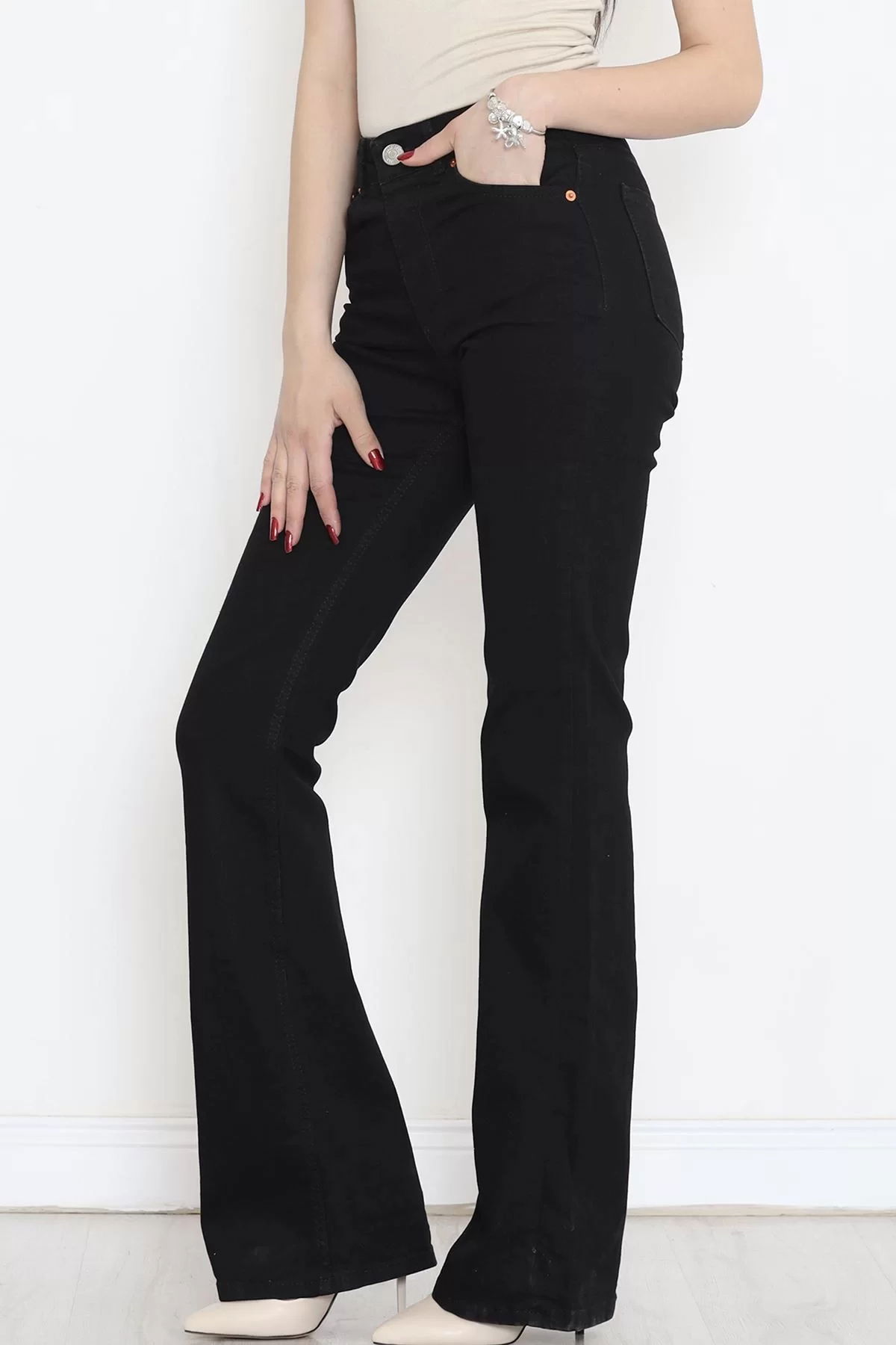 Flared Fade-Free Jeans Black1 - 1248.1431.