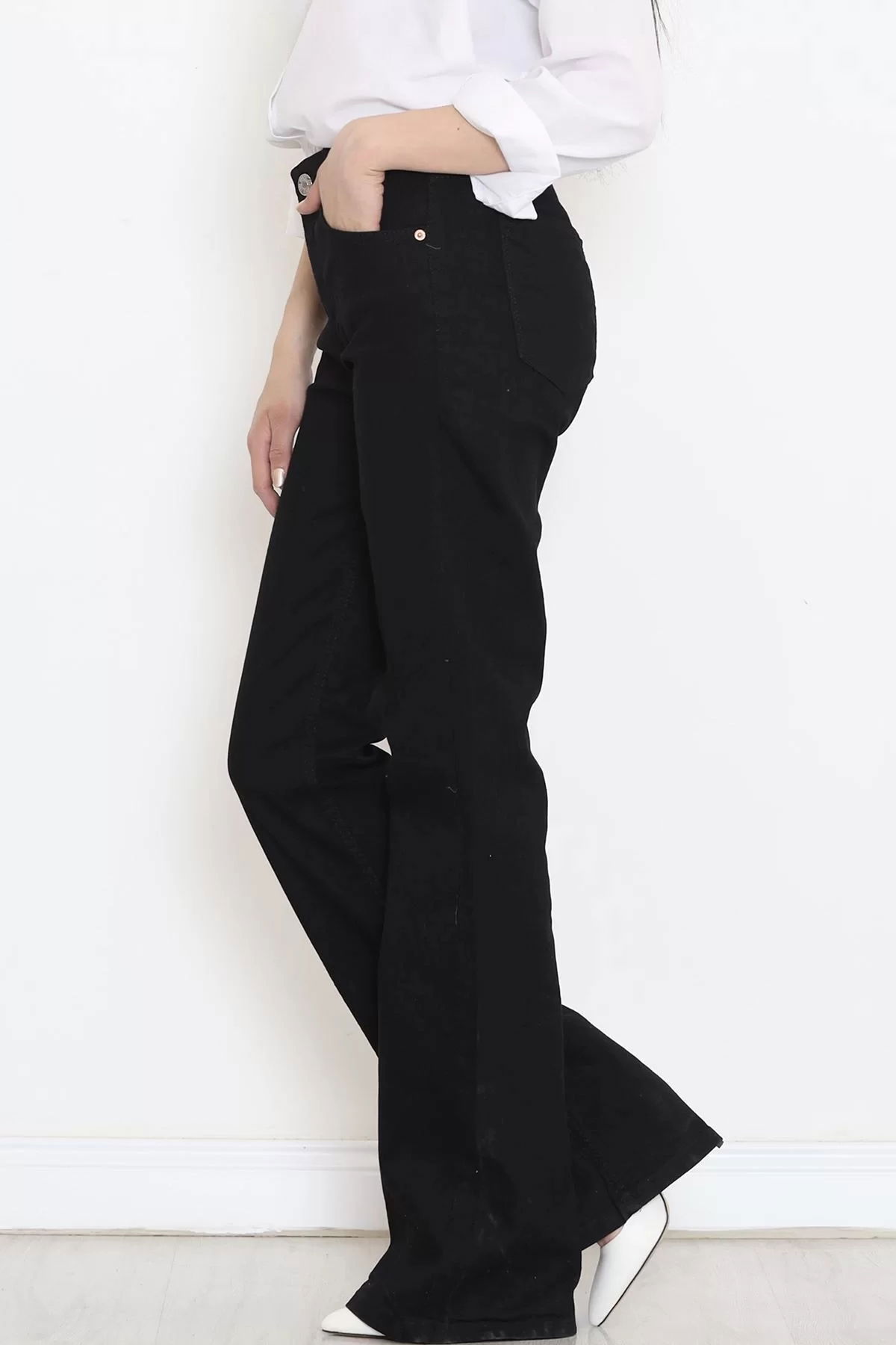 Flared Jeans Black2 - 17274.1431.