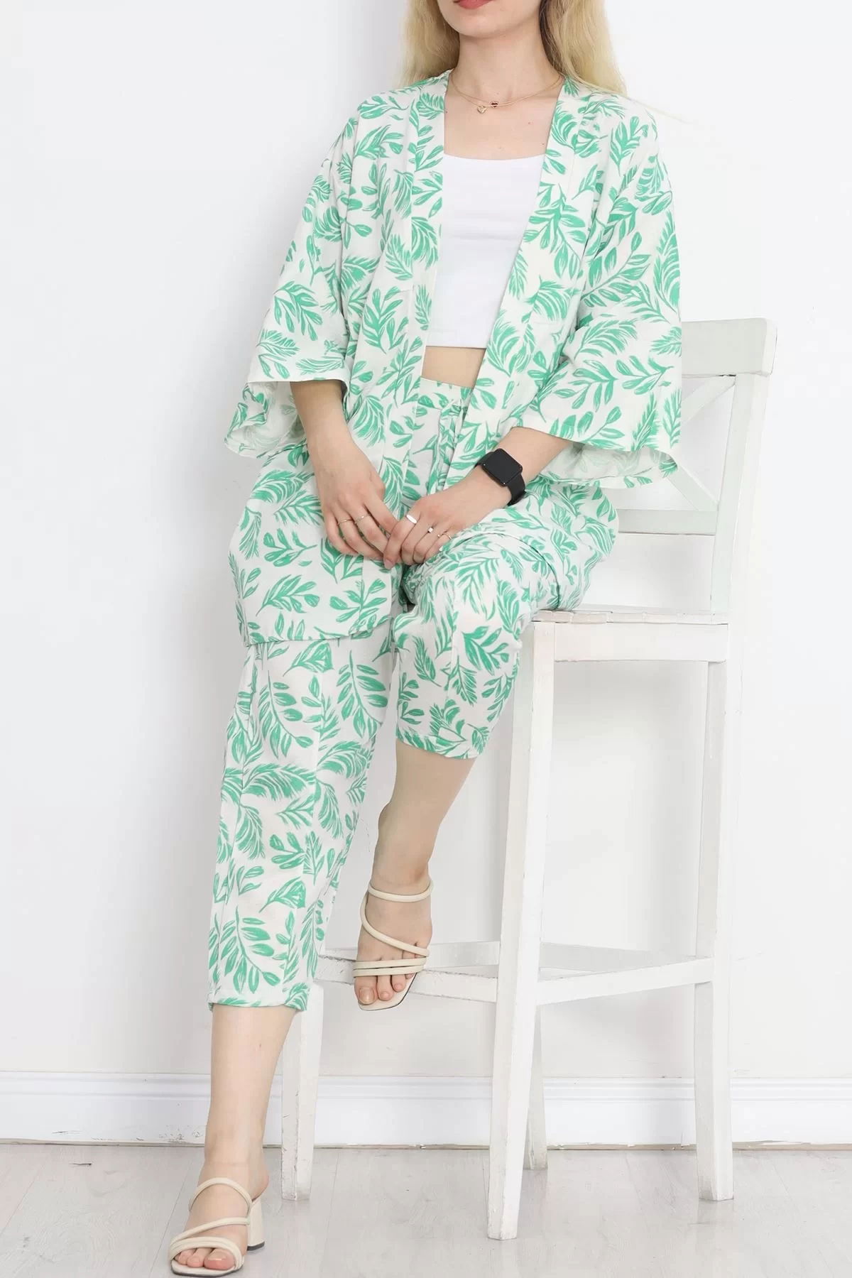 Kimono Suit in Green - 152342.701.