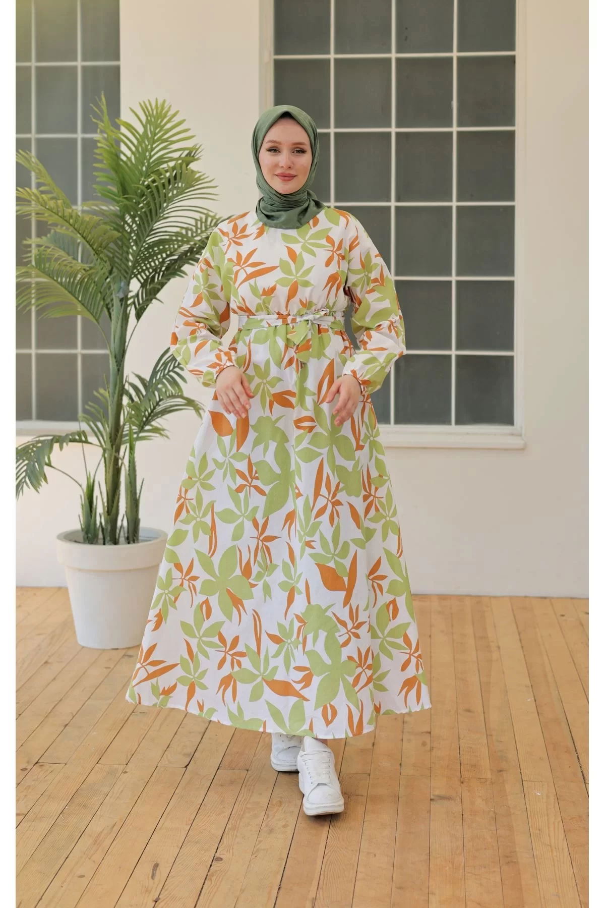 Patterned Dress Green - 10068.1778.