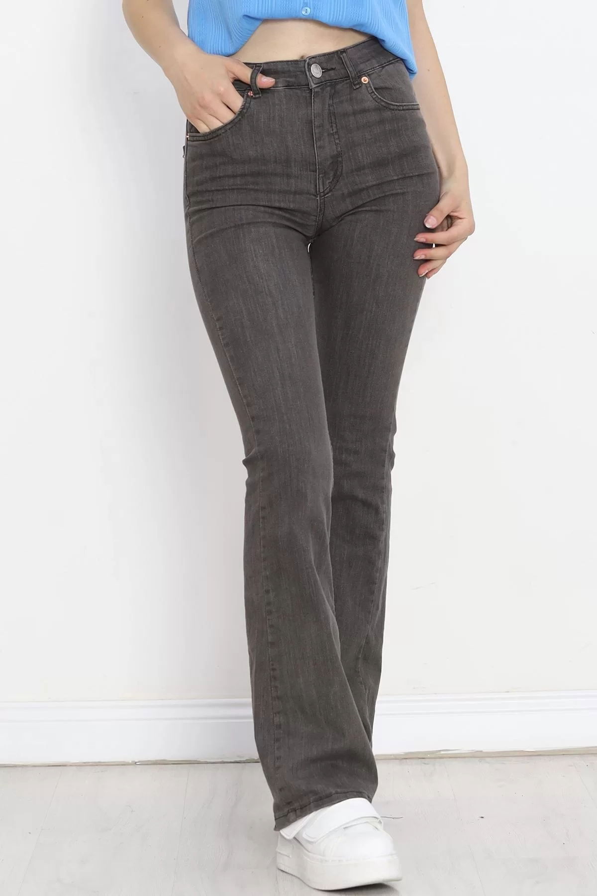 Flared Jeans Hakitint - 18688.1431.