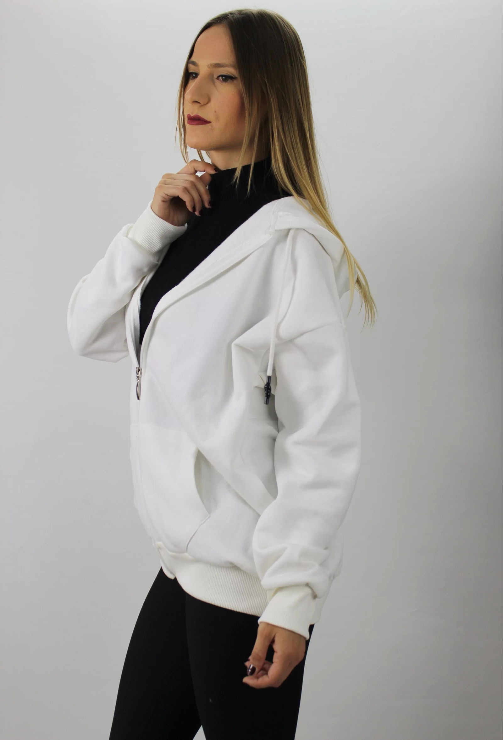 Three Yarn Hooded Sweat White with Zipper - 2810.2022