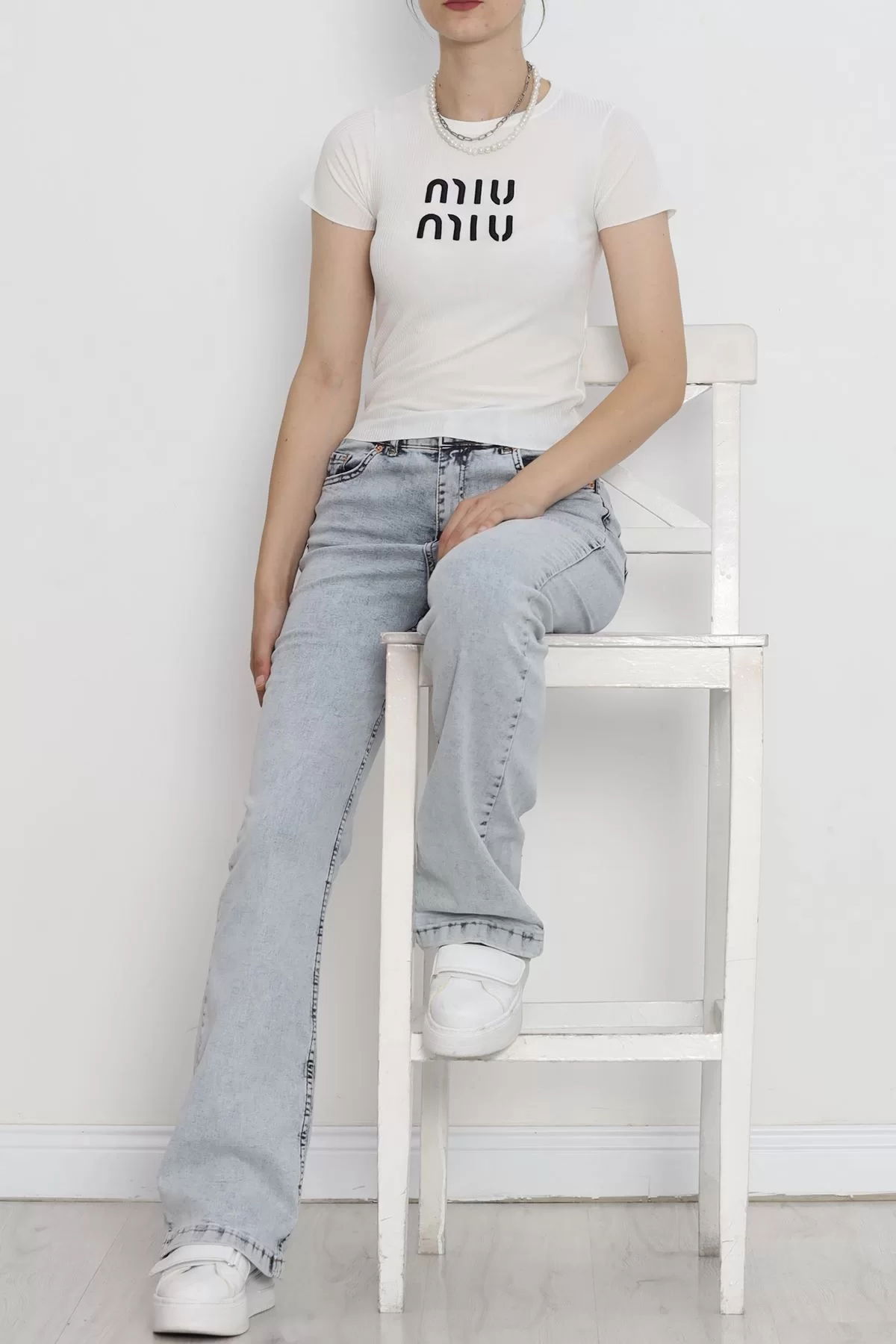 Embroidered Crop T-shirt Off-White - 18886.1247.