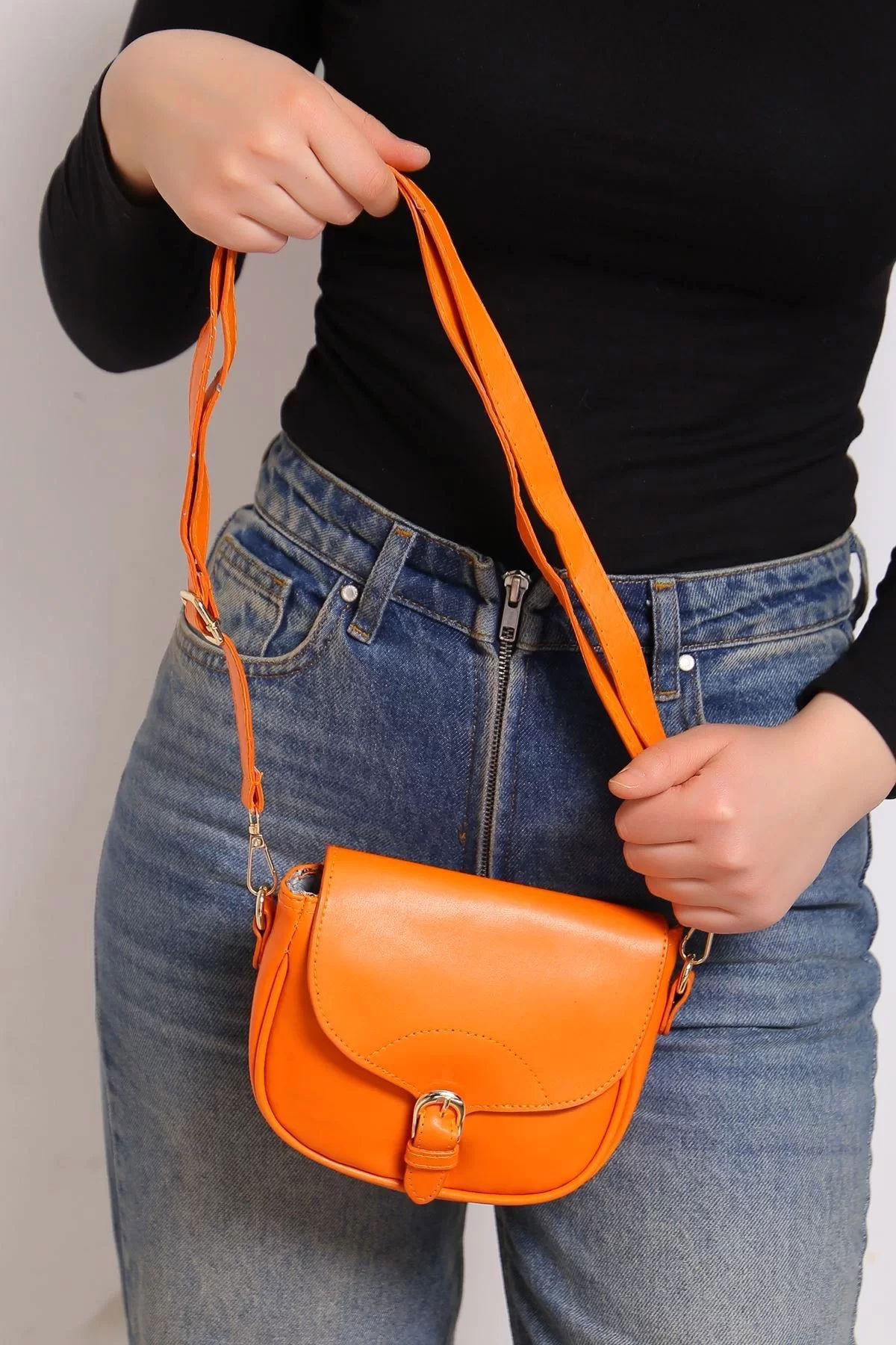 Shoulder Bag Orange - 16651.1822.