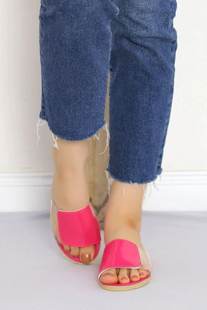 Single Band Transparent Detail Slippers Fuchsia - 20051.264.