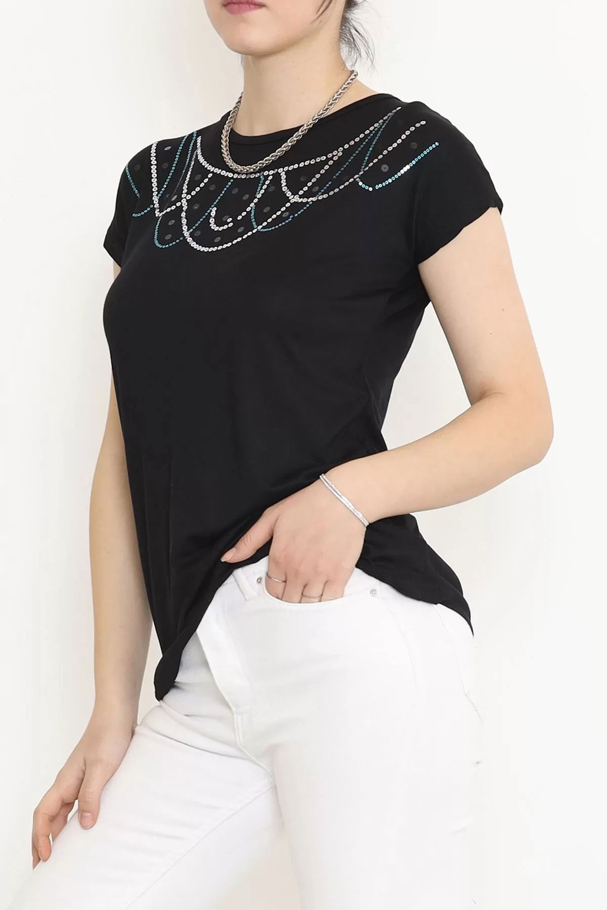 Sequin Detailed Blouse Black - 17143.599.