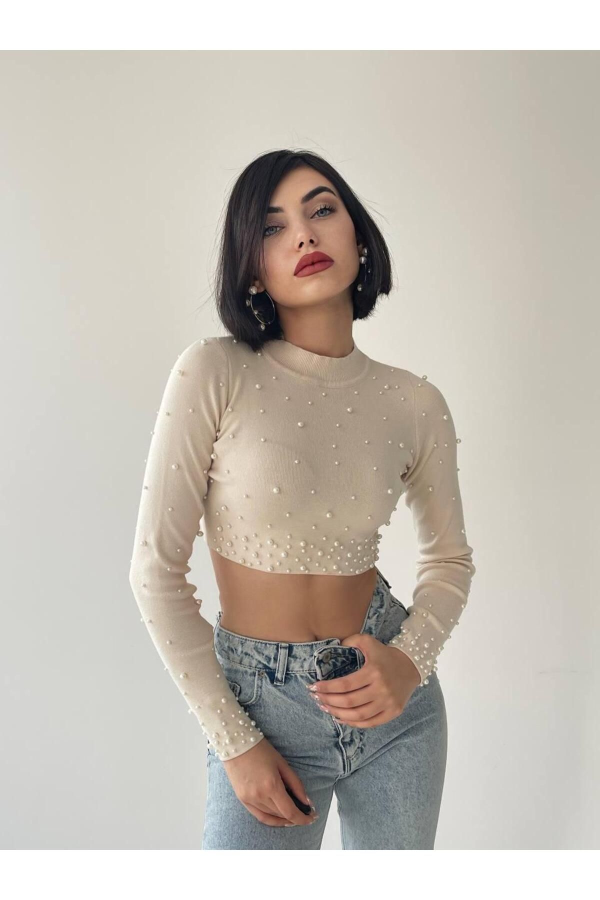 Cloi Inci Detay Crop - Beige