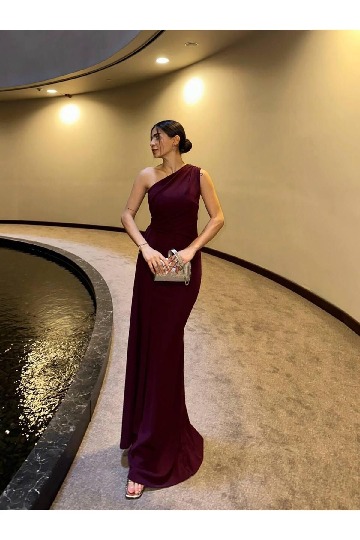 Adel One Shoulder Long Elegant Dress Burgundy