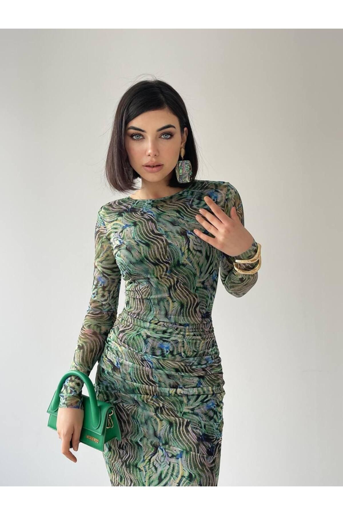 Clover Green Midi Patterned Stretch Dress