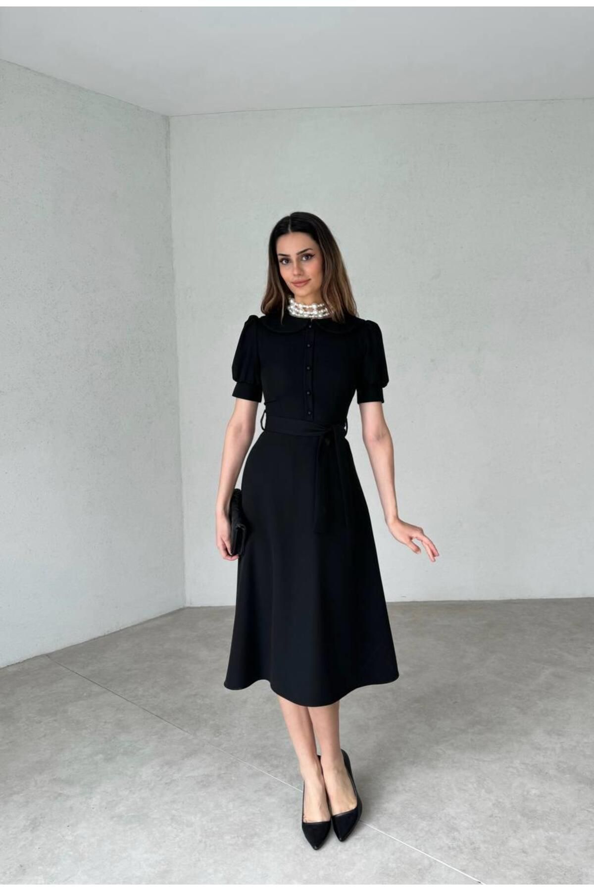 Baby Collar Buttoned Midi Atlas Dress