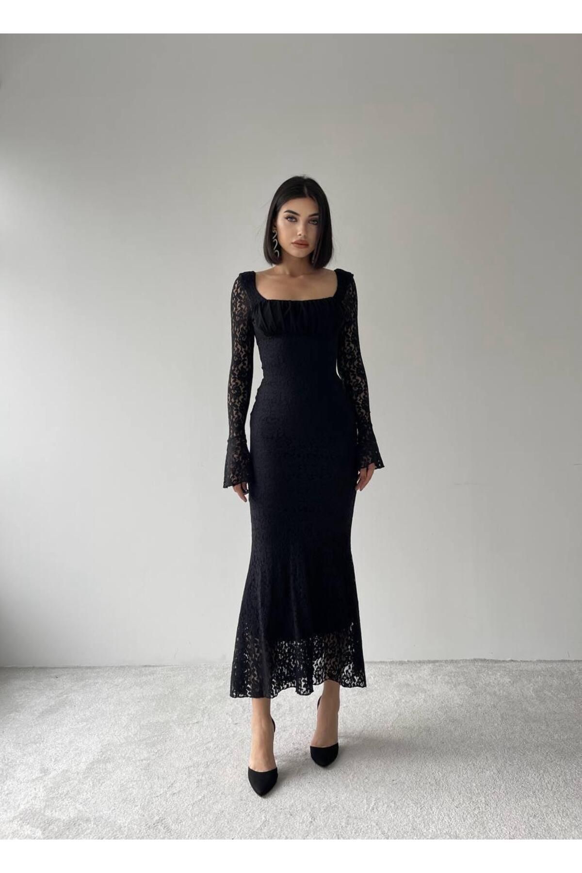 Matilda Lace Long Black Dress