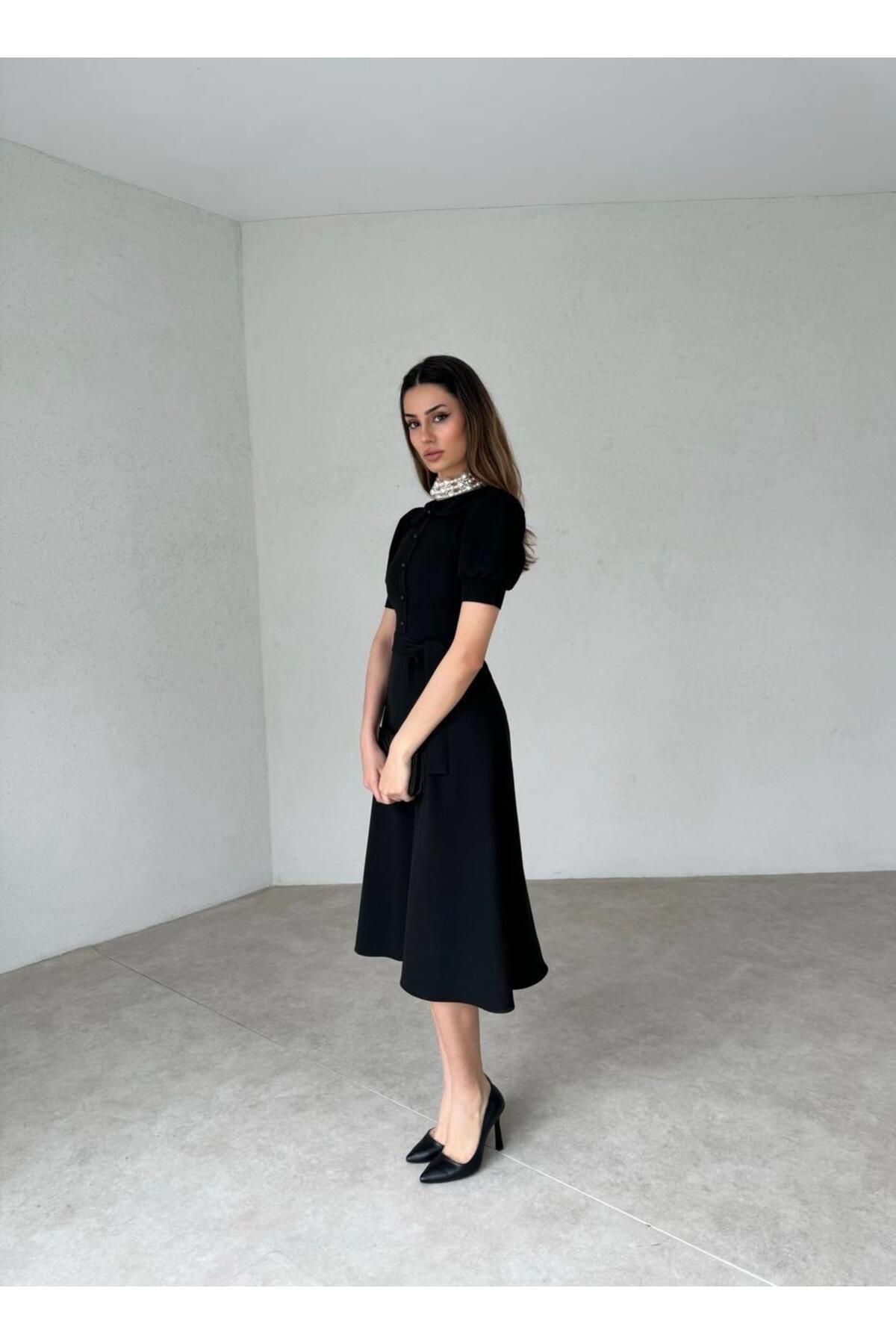 Baby Collar Buttoned Midi Atlas Dress