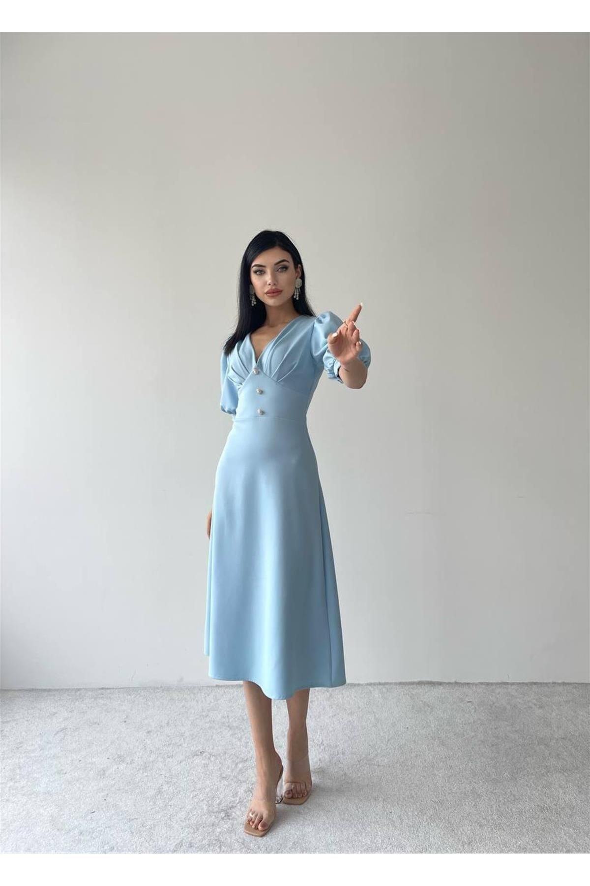 Linda Button Front Midi Dress - Baby Blue