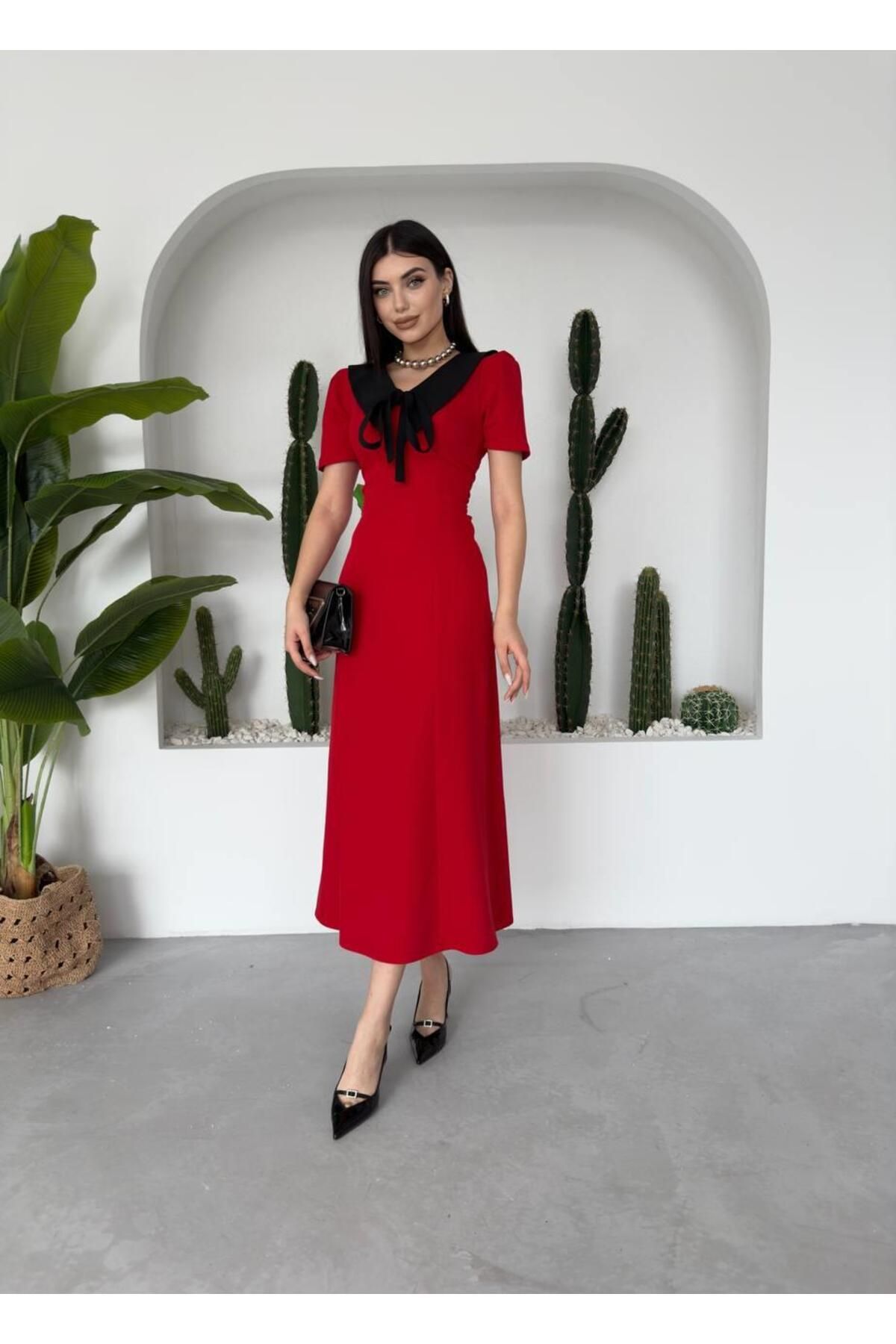 Patrice Pointed Neck Midi Dress