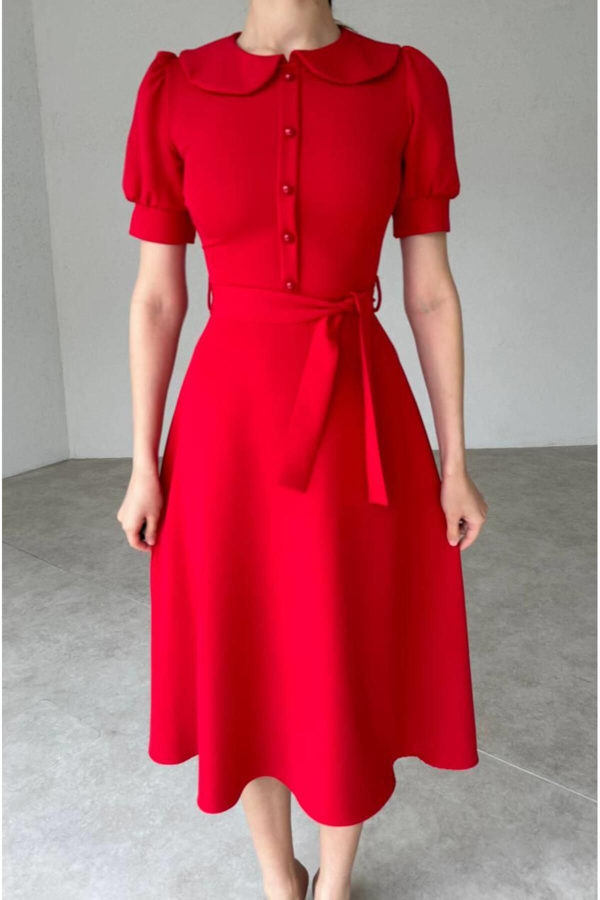 Baby Collar Buttoned Midi Atlas Dress