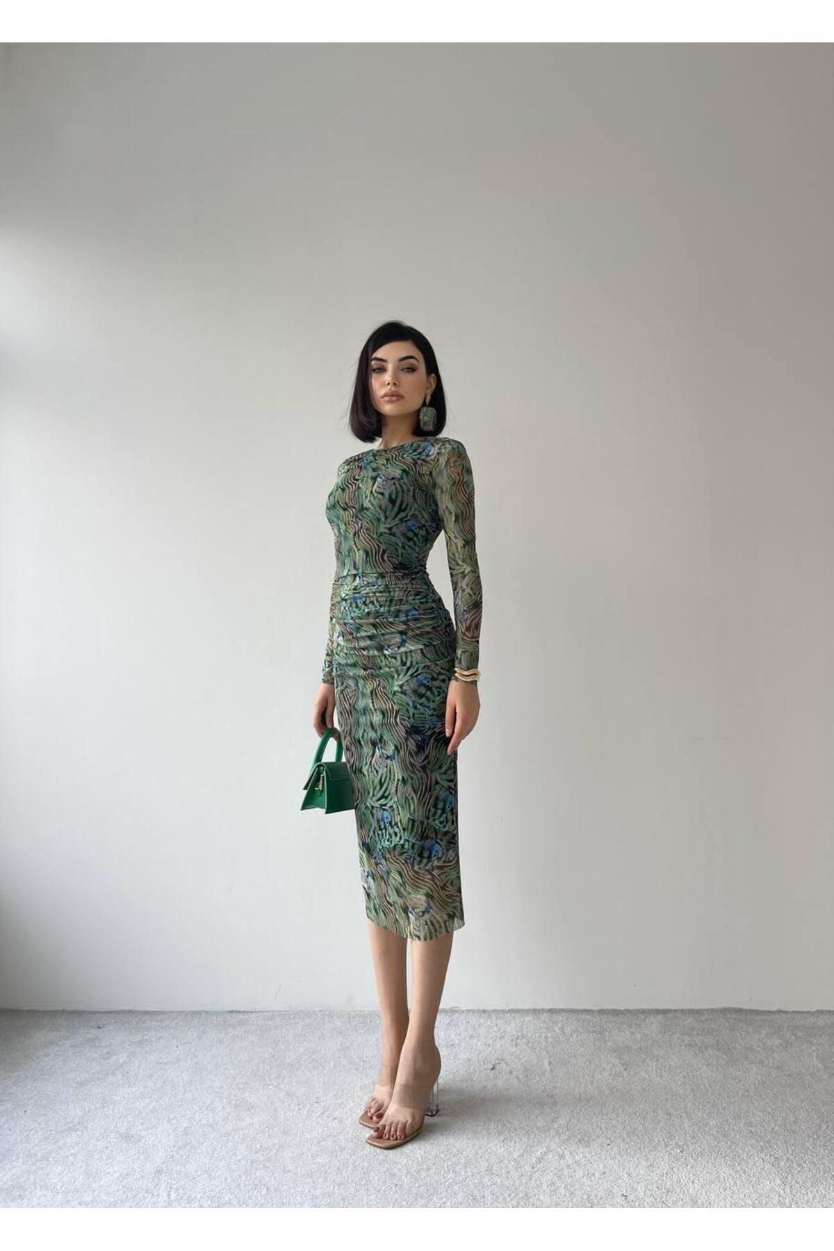 Clover Green Midi Patterned Stretch Dress