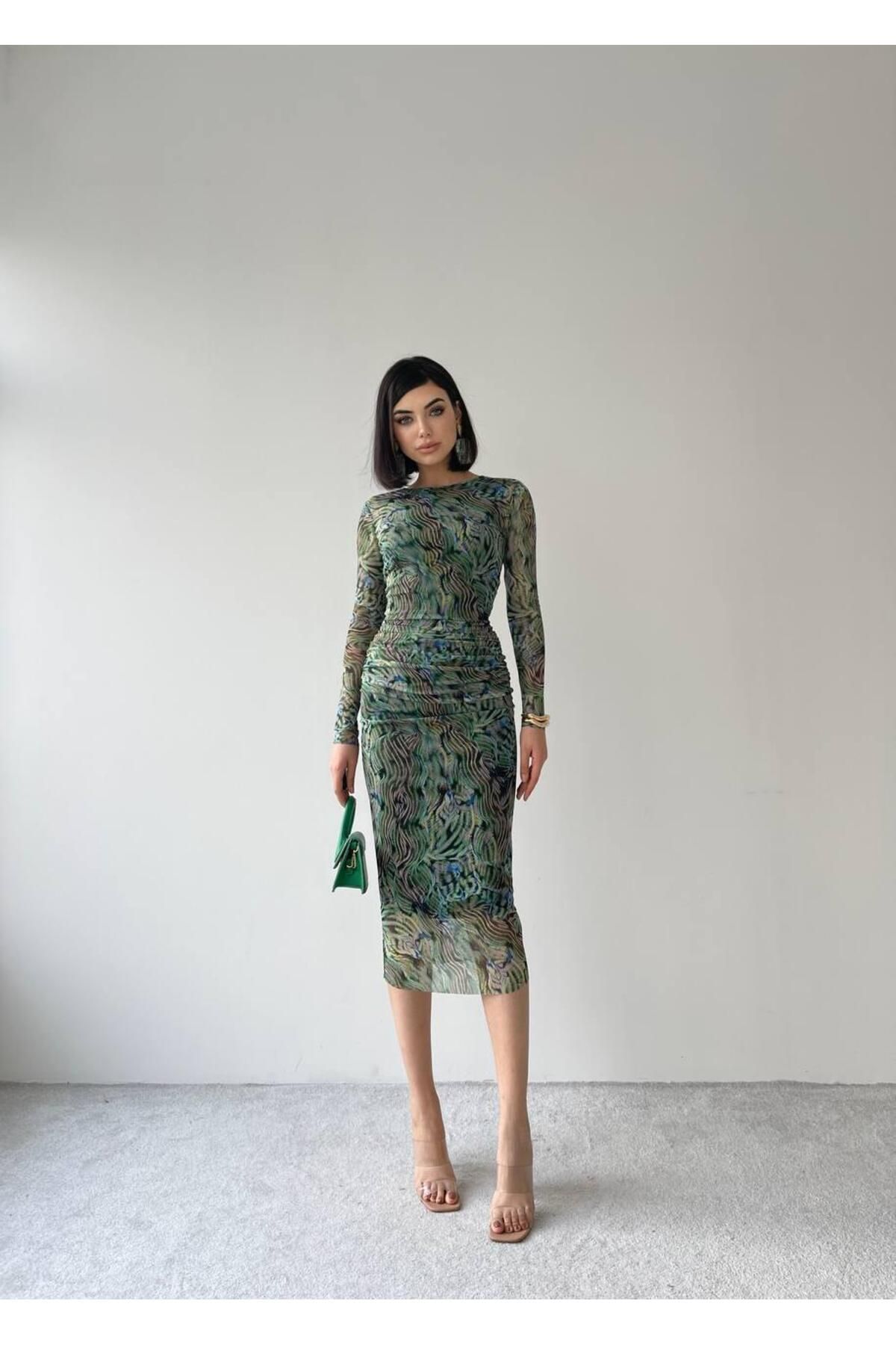 Clover Green Midi Patterned Stretch Dress