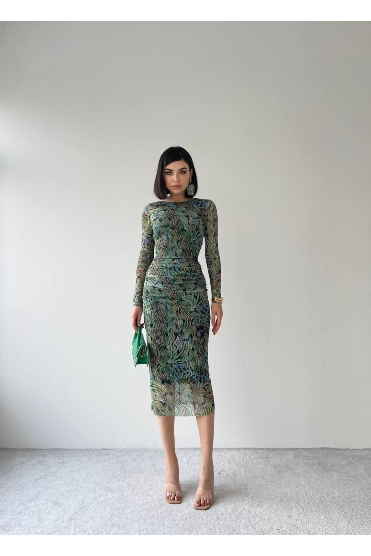 Clover Green Midi Patterned Stretch Dress