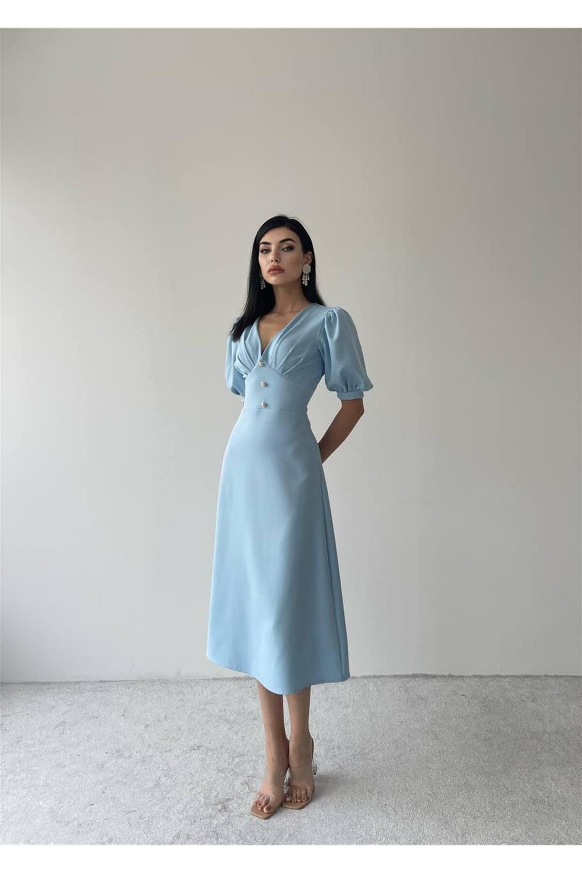 Linda Button Front Midi Dress - Baby Blue