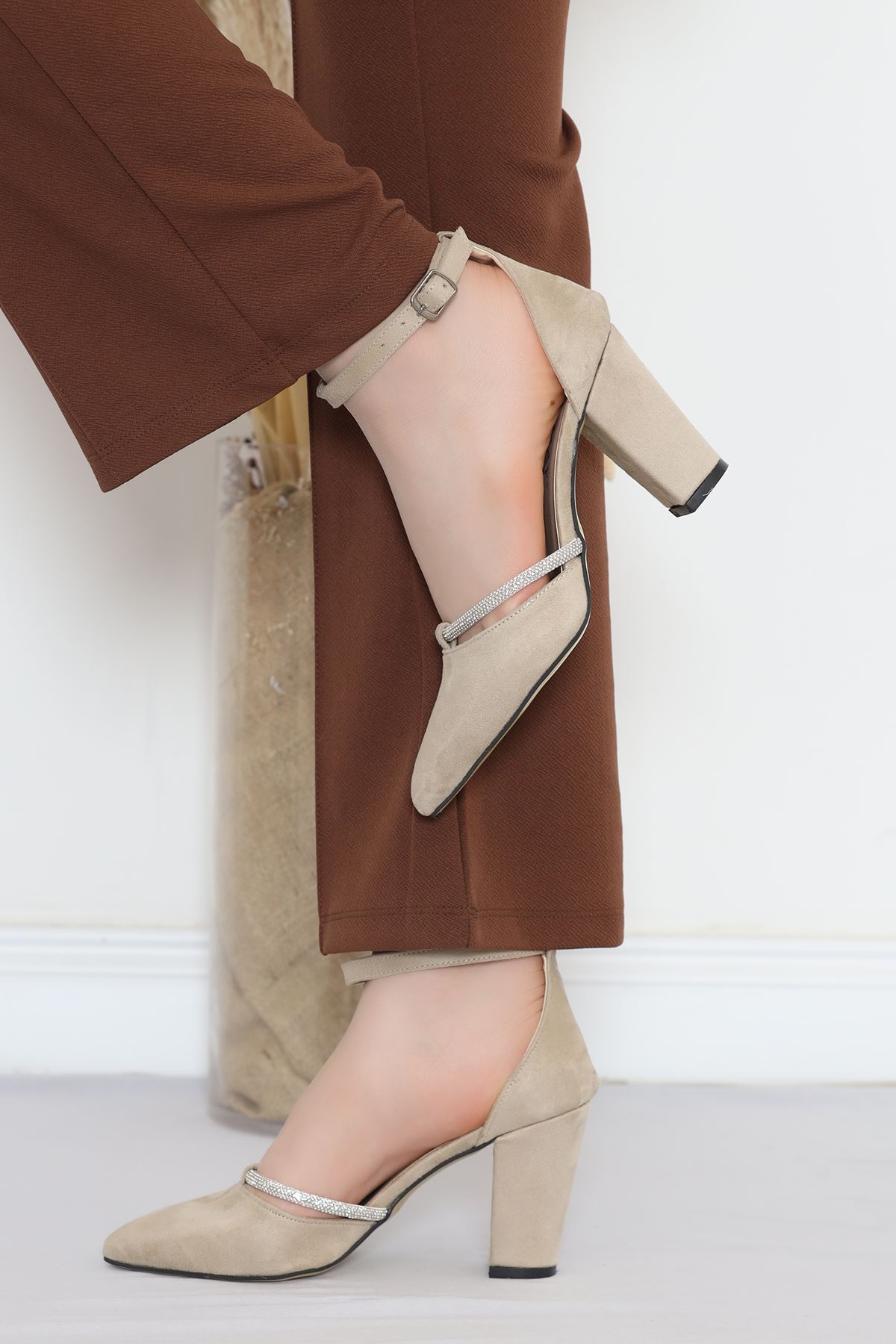 7 Cm Heeled Shoes Suede Mink - 17313.264.