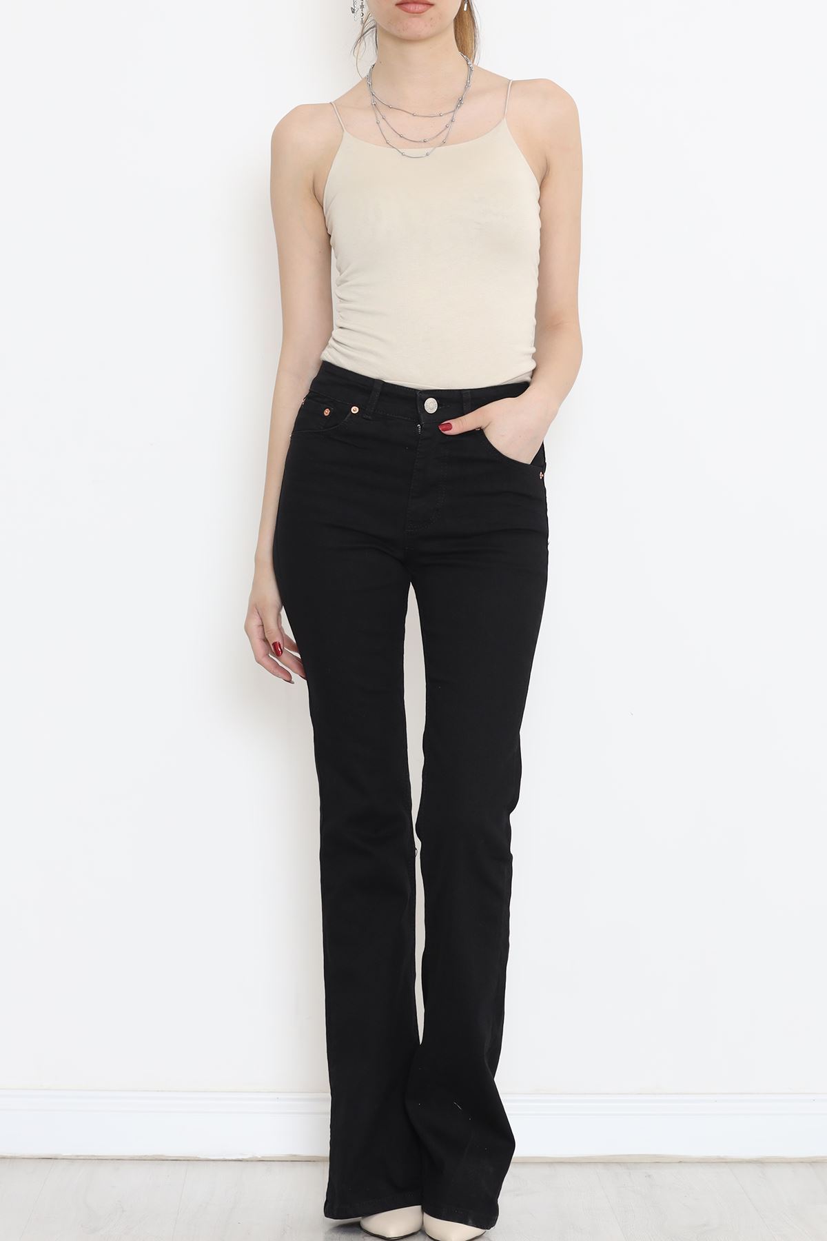 Flared Jeans Black - 15858.1431.