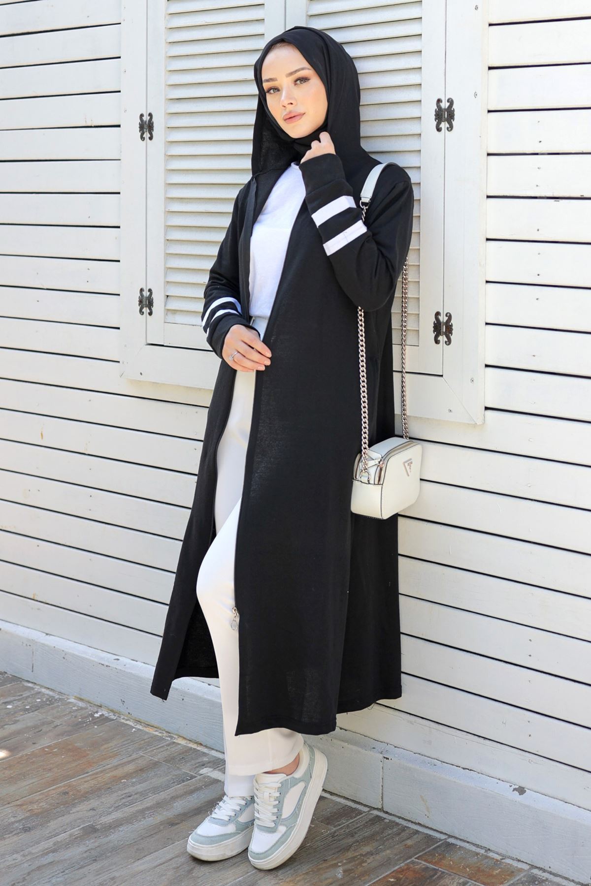 Zippered Abaya Black - 20342.1778.