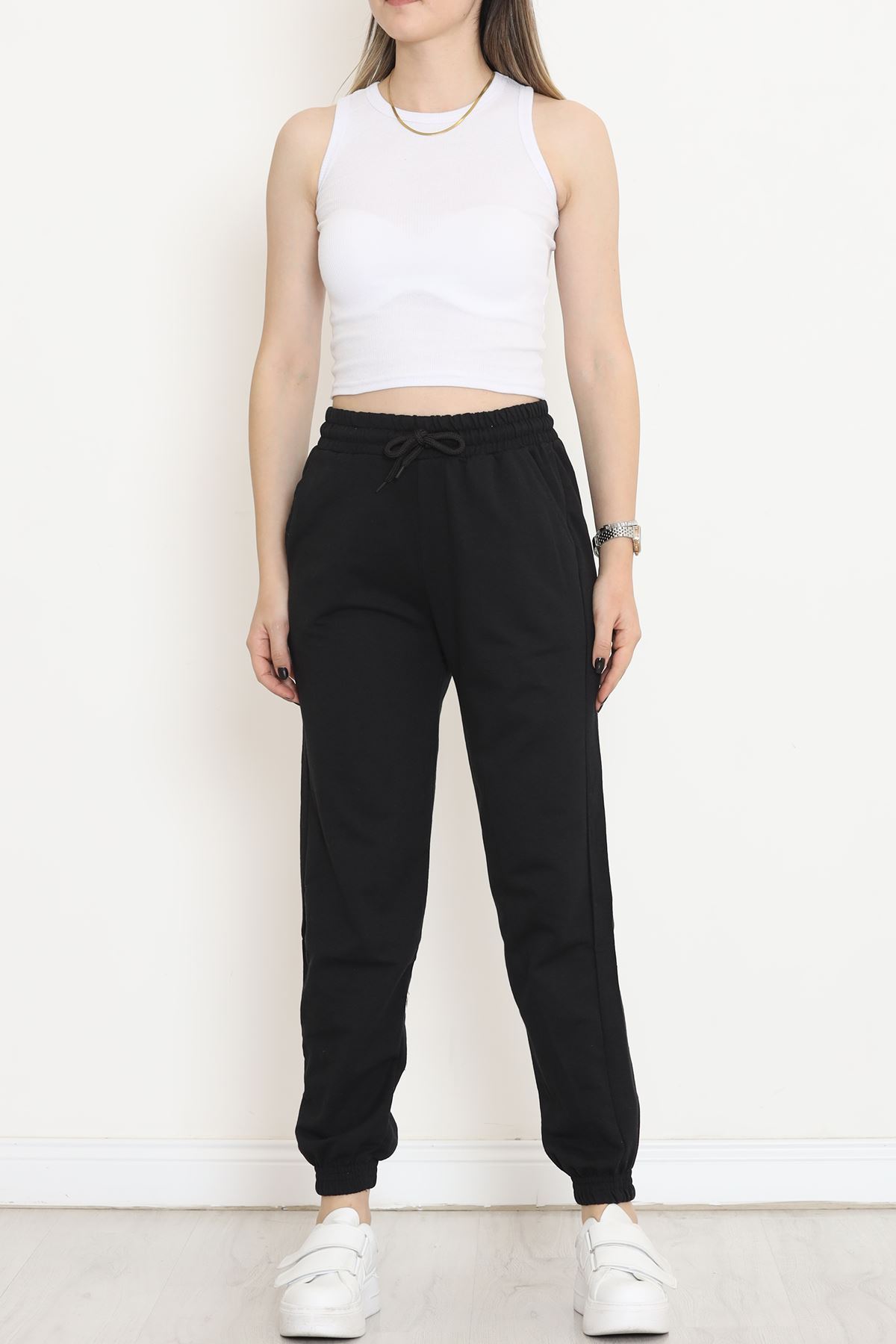 Sweatpants with Elasticized Cuffs Black - 15912.1778.